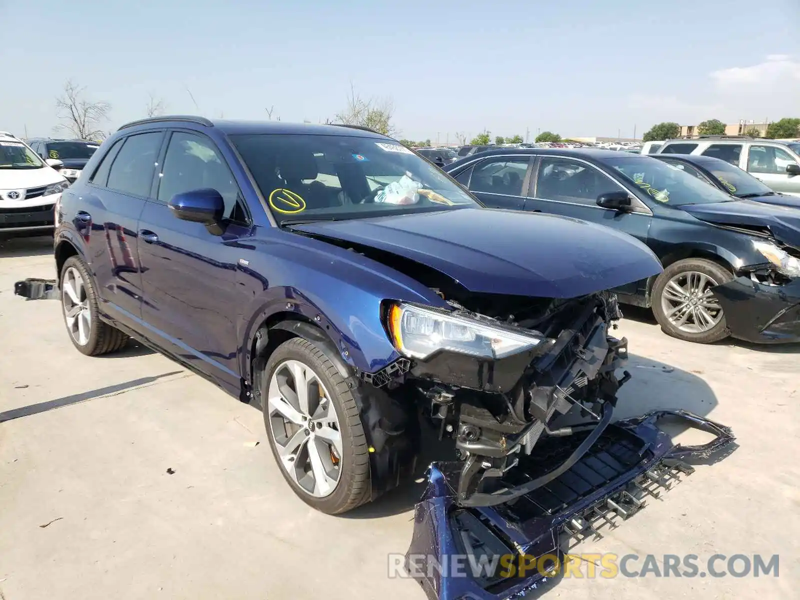 1 Photograph of a damaged car WA1DECF3XM1036942 AUDI Q3 2021