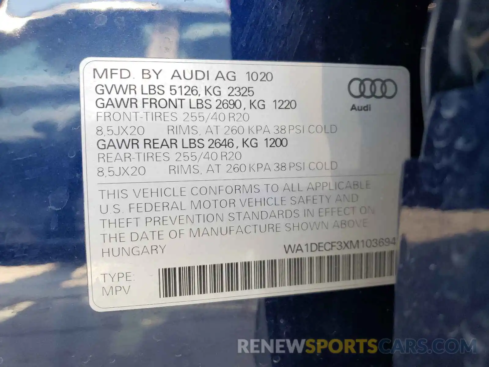 10 Photograph of a damaged car WA1DECF3XM1036942 AUDI Q3 2021