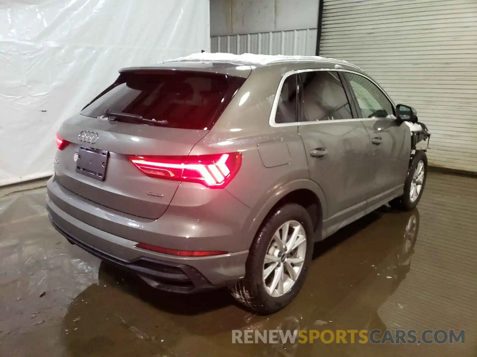 4 Фотография поврежденного автомобиля WA1EECF30M1027607 AUDI Q3 2021