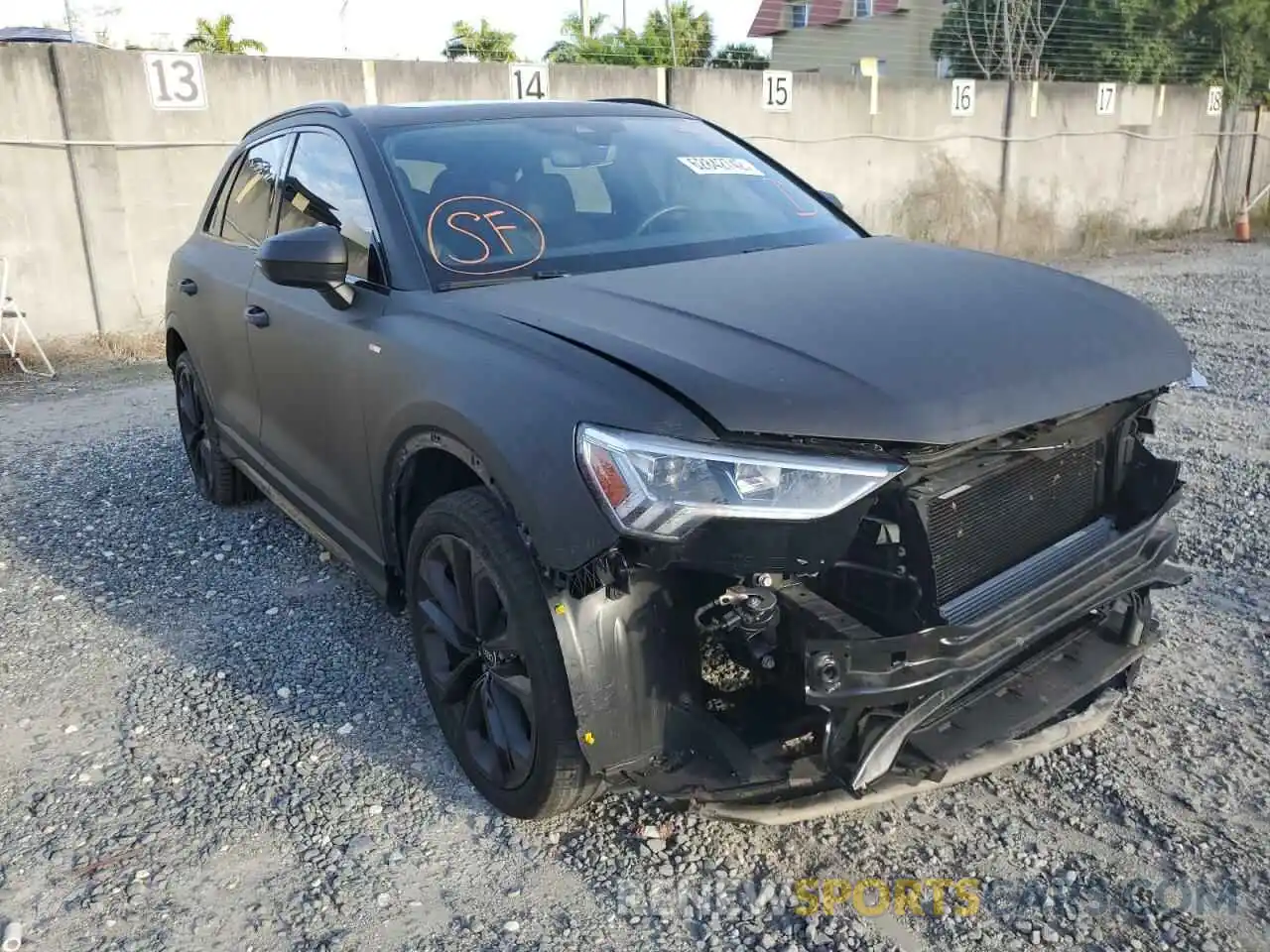 1 Photograph of a damaged car WA1EECF30M1113080 AUDI Q3 2021