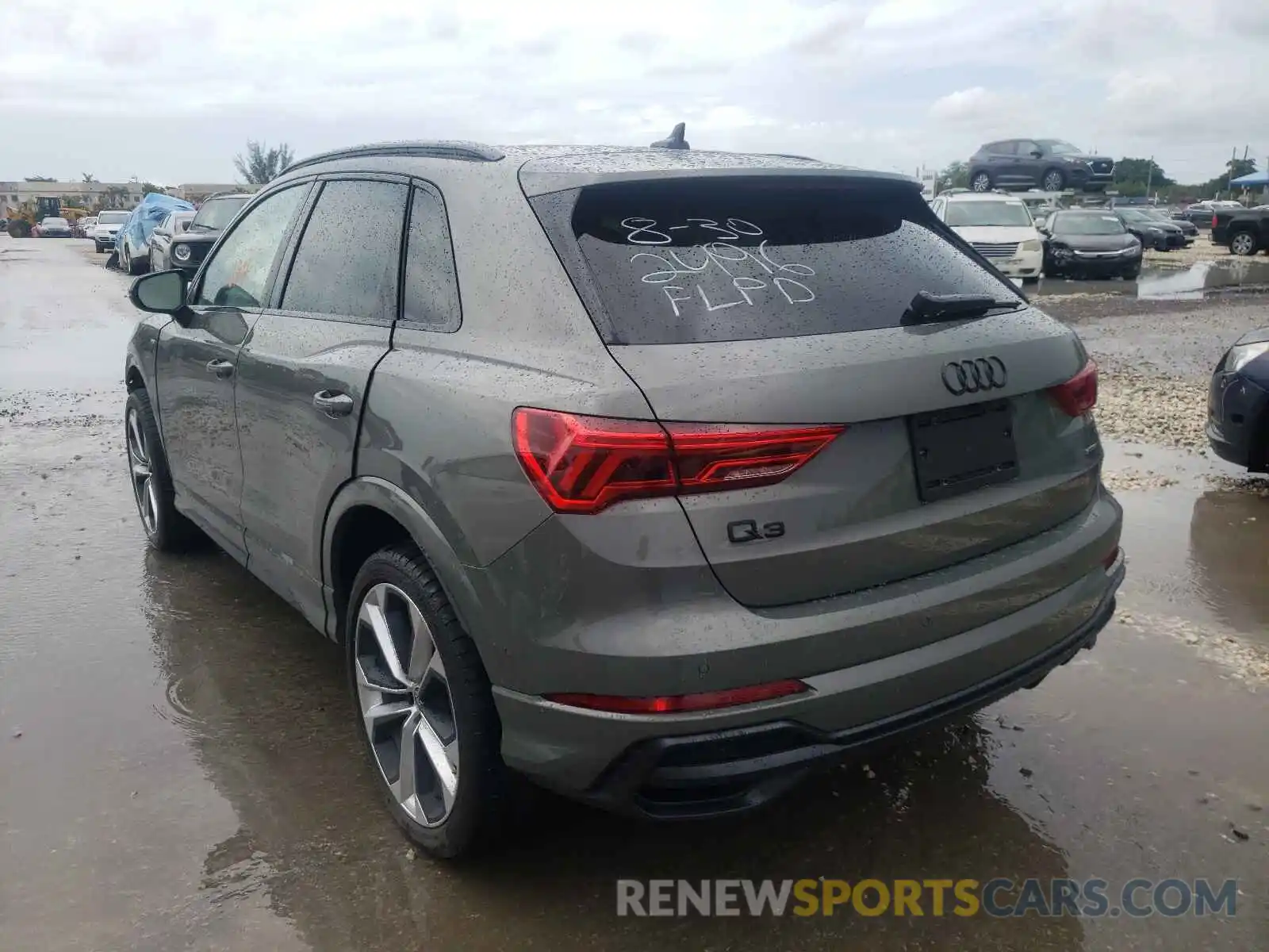 3 Фотография поврежденного автомобиля WA1EECF30M1142496 AUDI Q3 2021