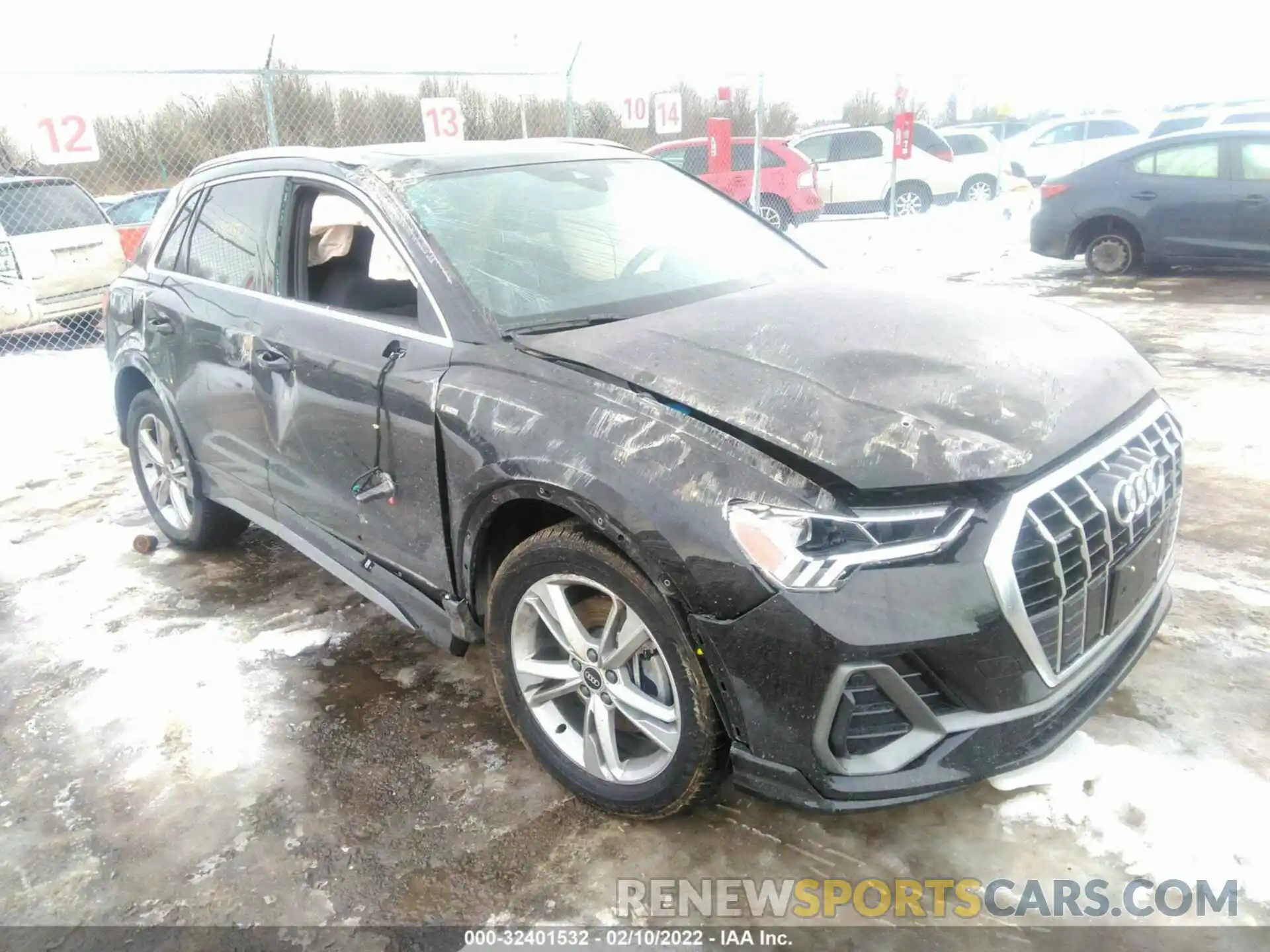 1 Photograph of a damaged car WA1EECF31M1019810 AUDI Q3 2021