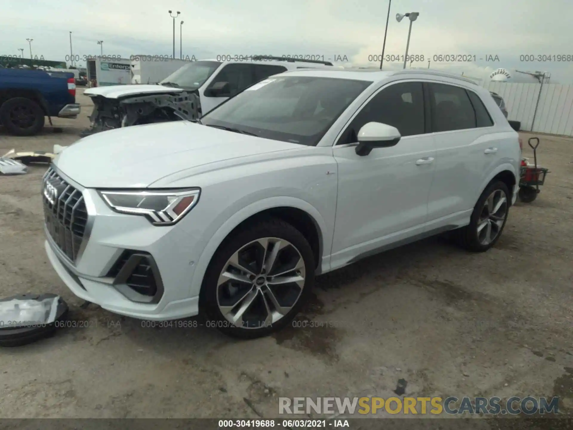 2 Фотография поврежденного автомобиля WA1EECF31M1083457 AUDI Q3 2021