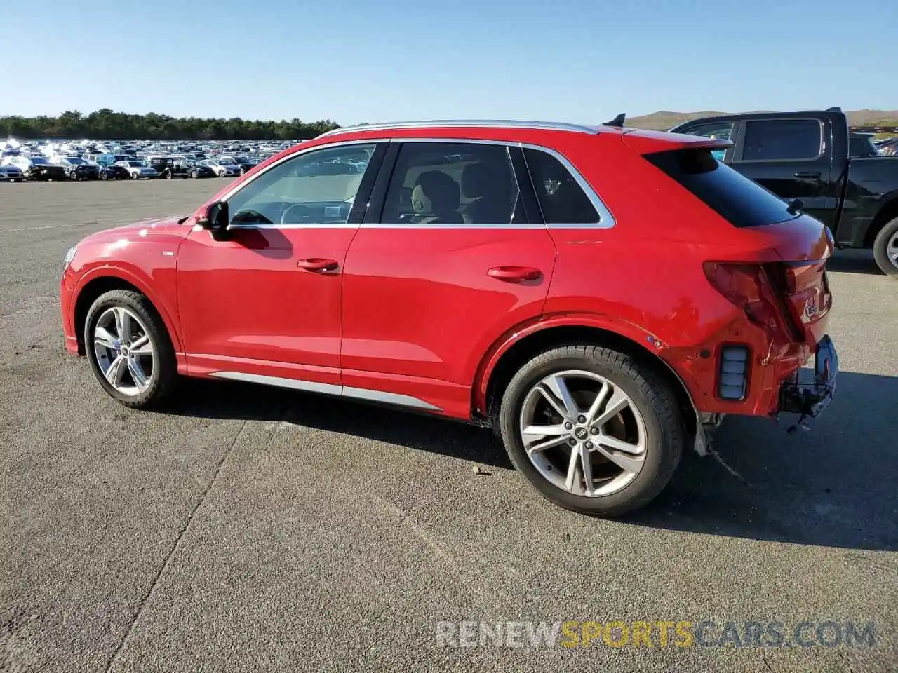 2 Photograph of a damaged car WA1EECF31M1097598 AUDI Q3 2021