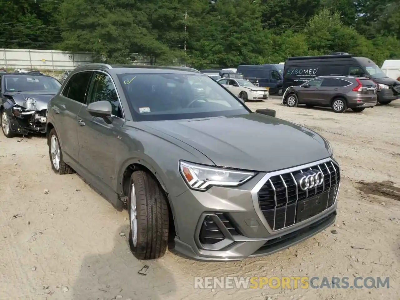 1 Photograph of a damaged car WA1EECF31M1157735 AUDI Q3 2021