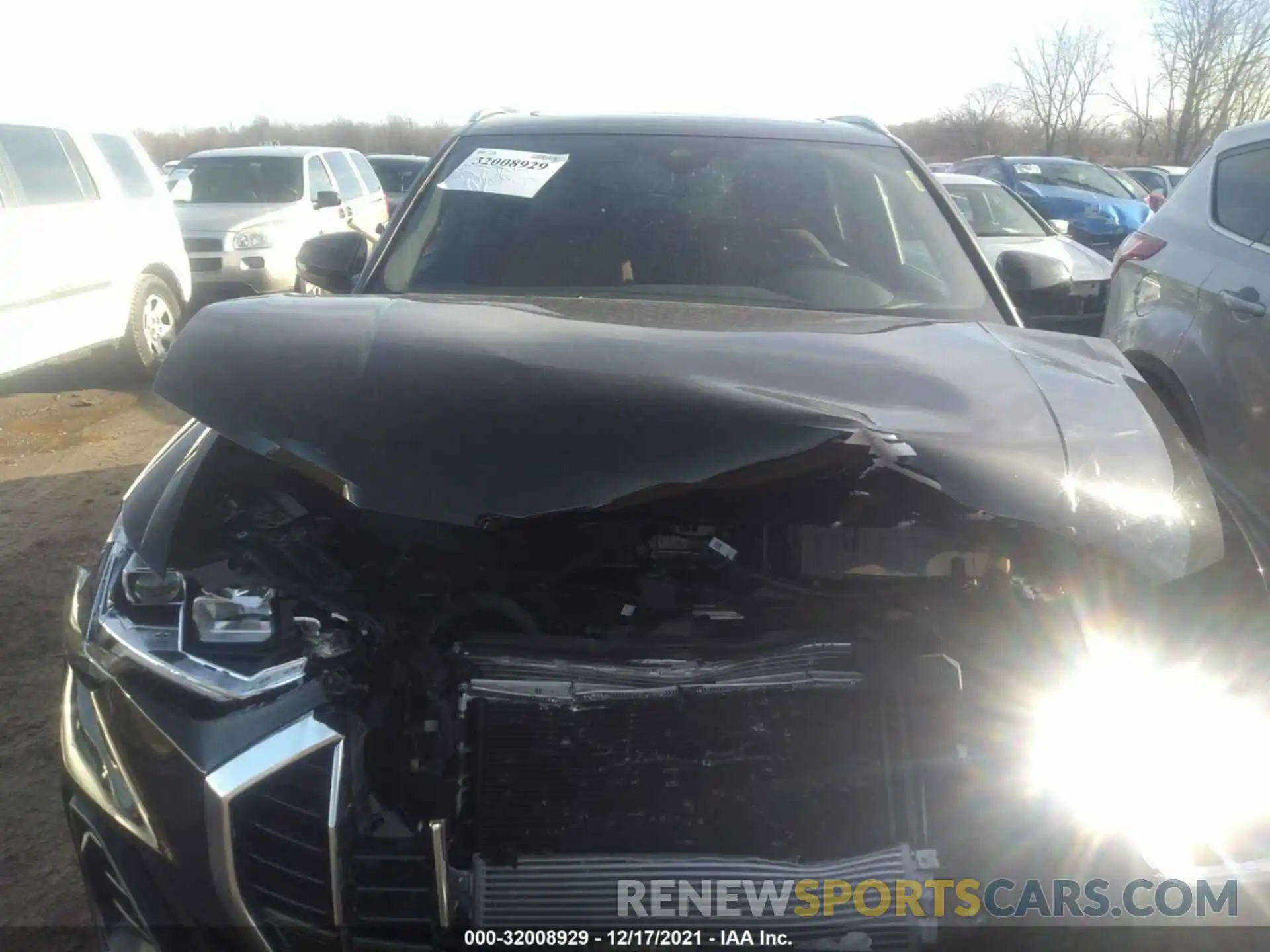 10 Photograph of a damaged car WA1EECF32M1001705 AUDI Q3 2021