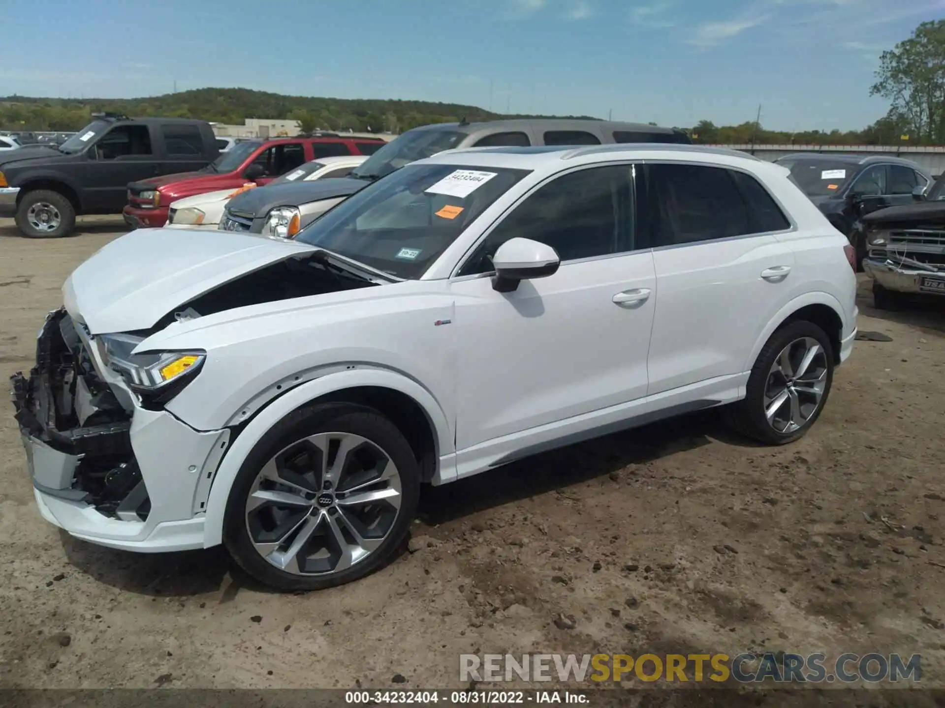 2 Photograph of a damaged car WA1EECF32M1005947 AUDI Q3 2021