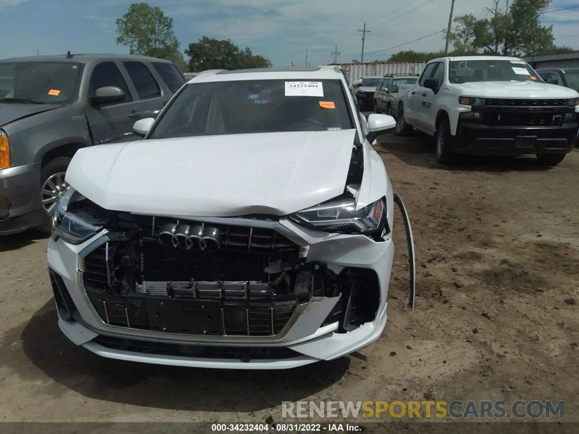 6 Photograph of a damaged car WA1EECF32M1005947 AUDI Q3 2021