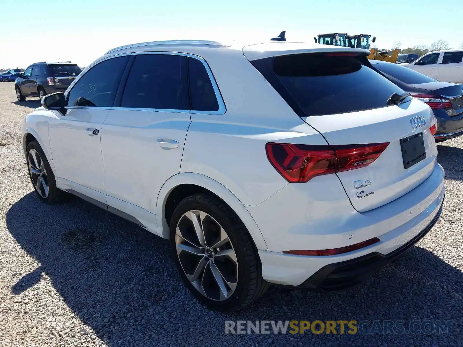 3 Photograph of a damaged car WA1EECF32M1006662 AUDI Q3 2021