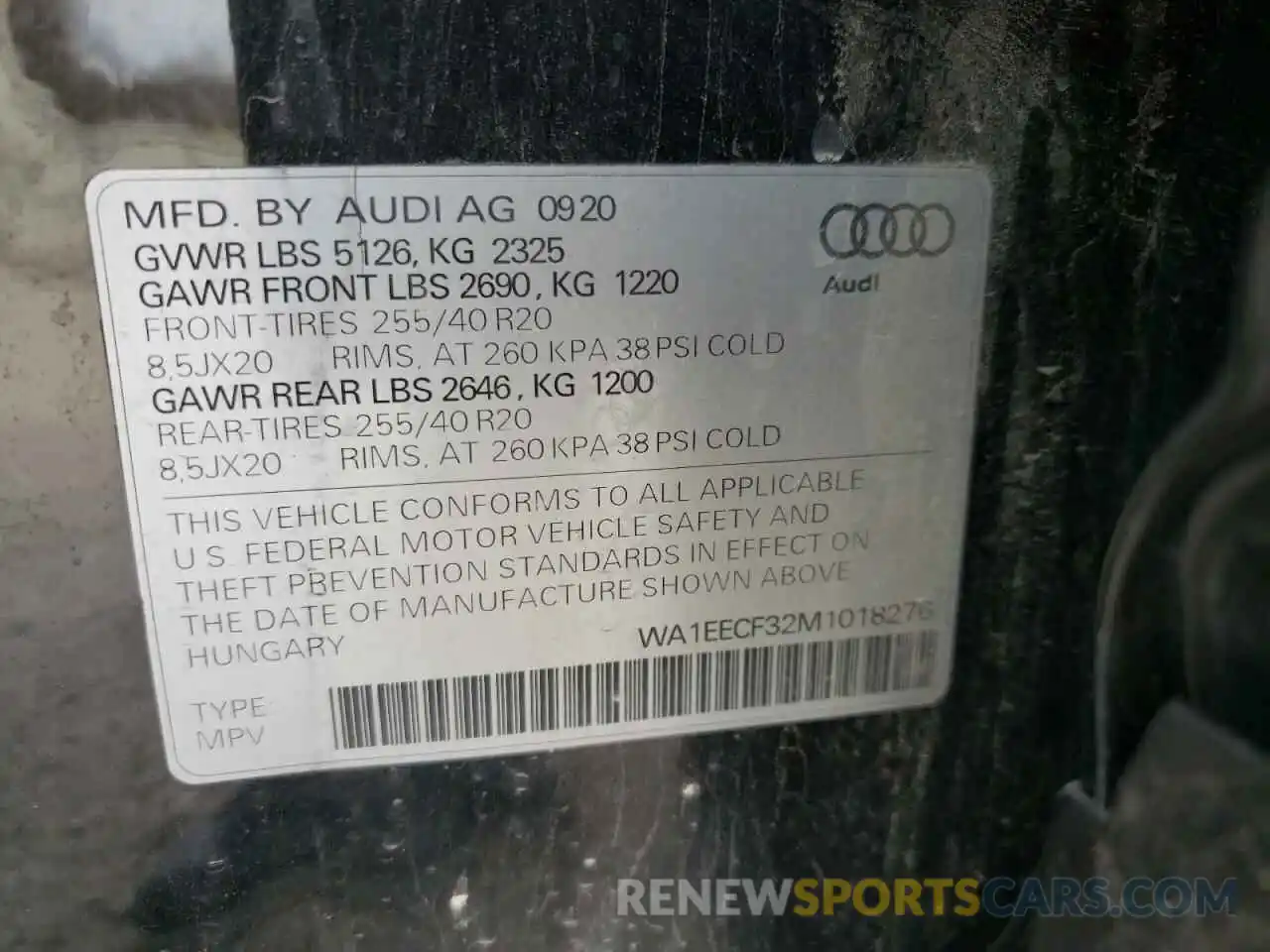 13 Photograph of a damaged car WA1EECF32M1018276 AUDI Q3 2021