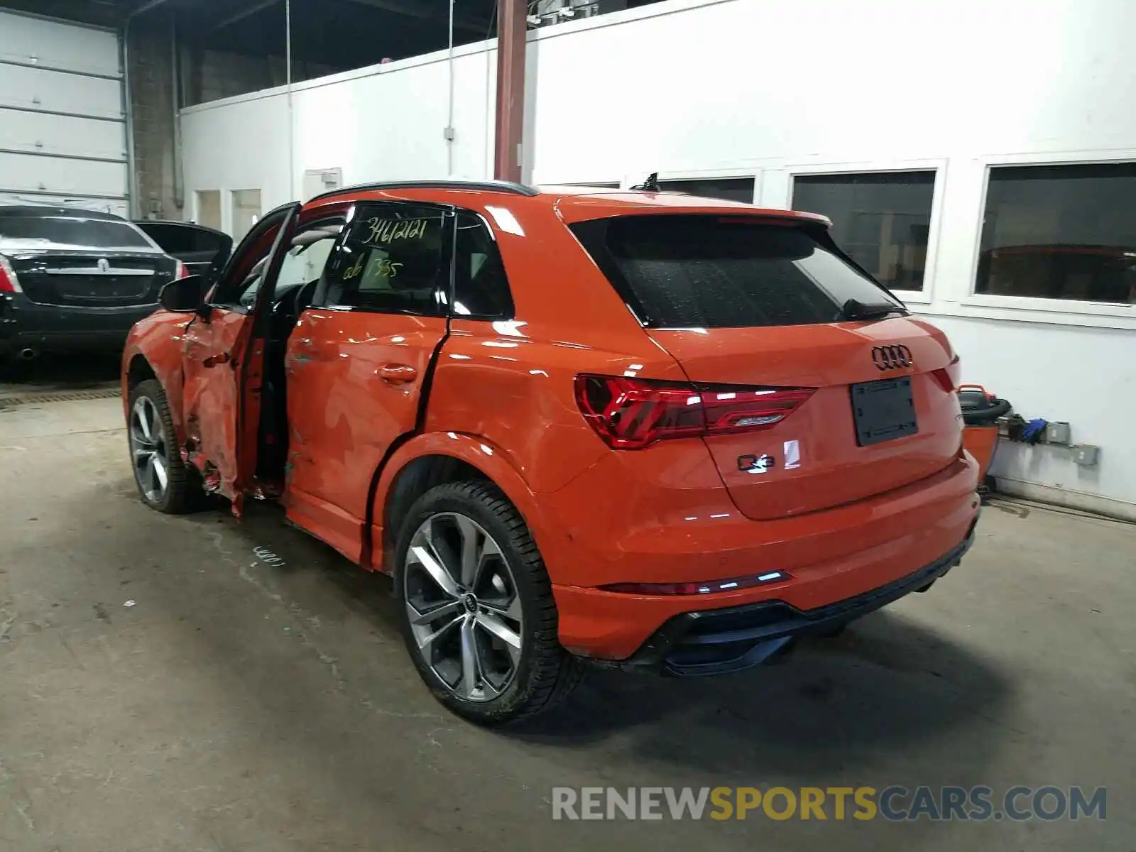 3 Фотография поврежденного автомобиля WA1EECF32M1018505 AUDI Q3 2021