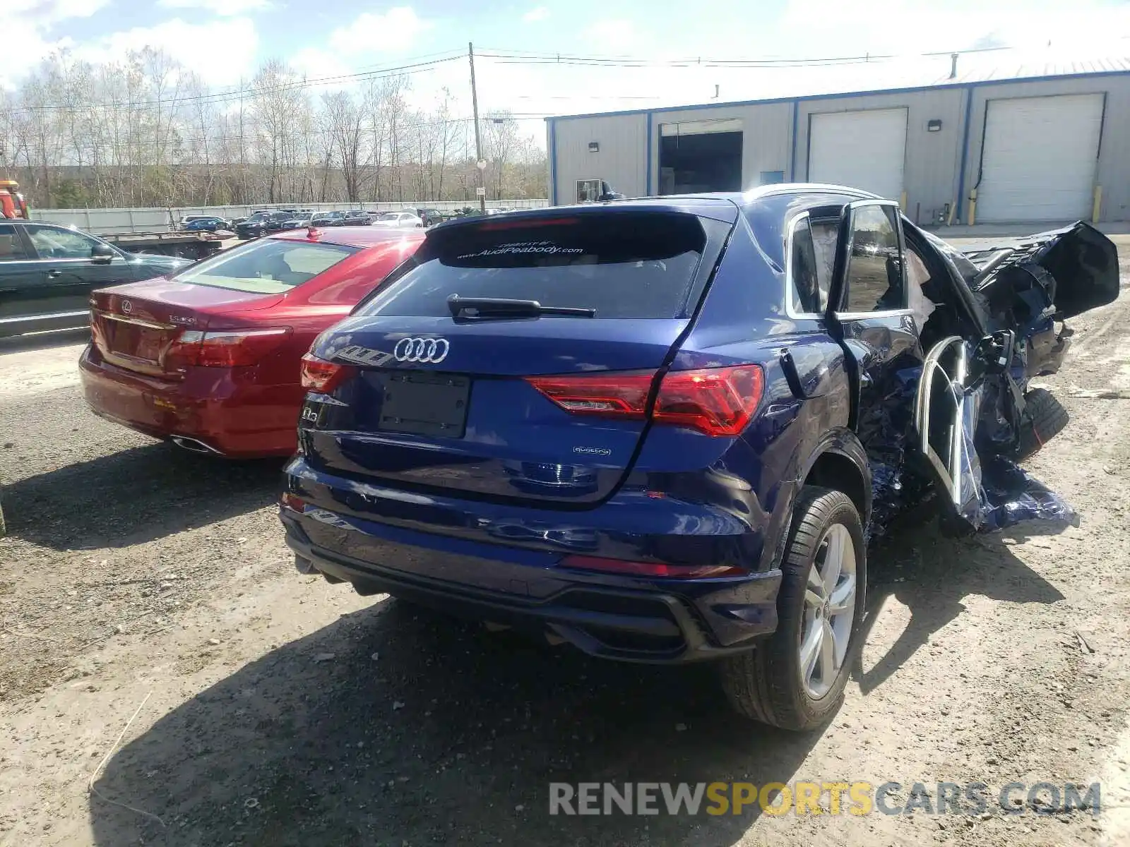 4 Photograph of a damaged car WA1EECF32M1019685 AUDI Q3 2021