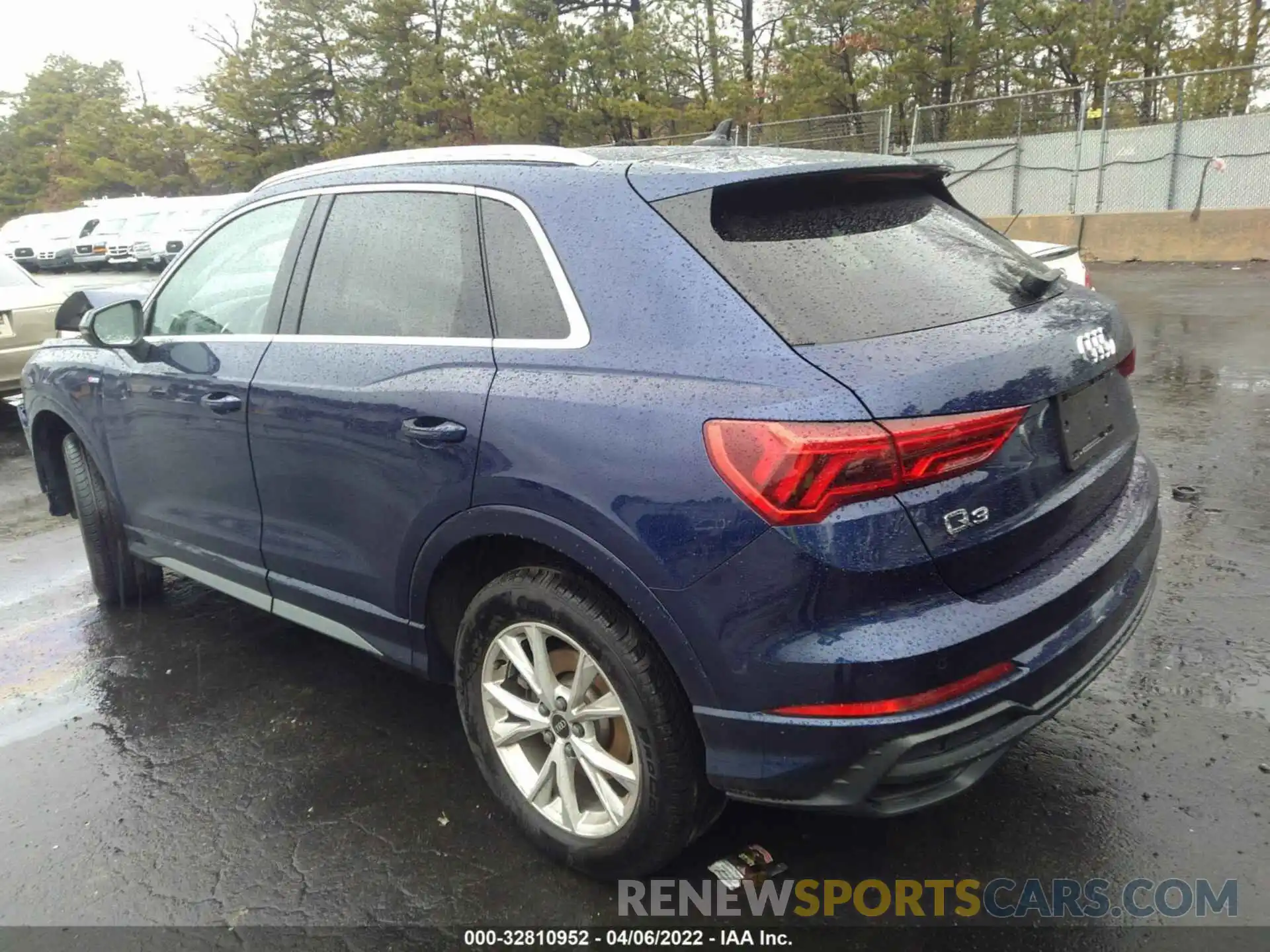 3 Photograph of a damaged car WA1EECF32M1031173 AUDI Q3 2021