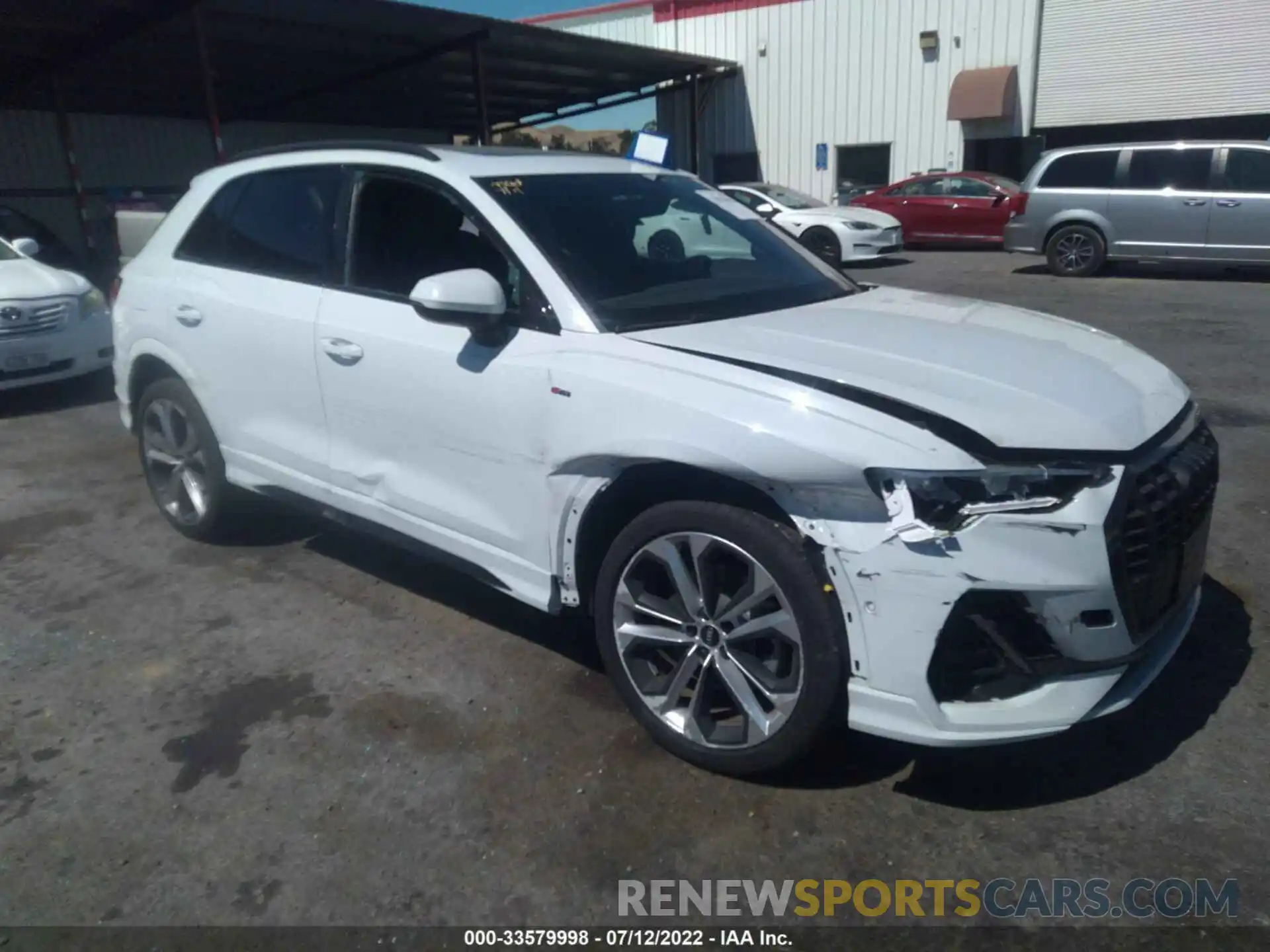 1 Фотография поврежденного автомобиля WA1EECF33M1085923 AUDI Q3 2021