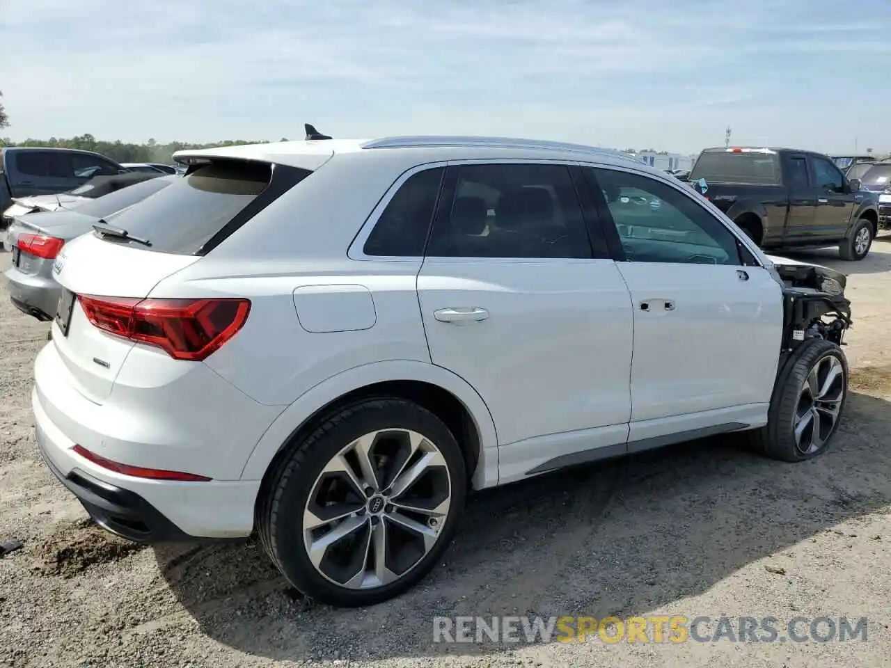 3 Фотография поврежденного автомобиля WA1EECF34M1003259 AUDI Q3 2021