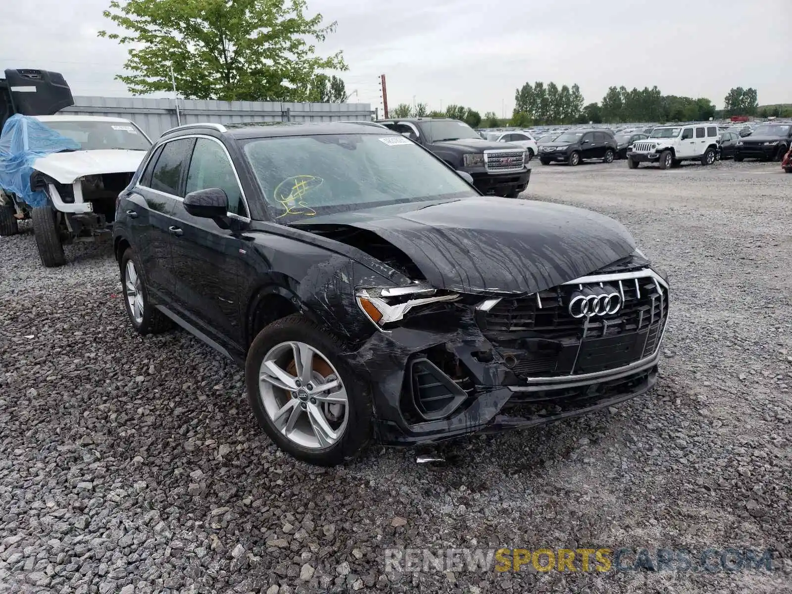 1 Photograph of a damaged car WA1EECF34M1005285 AUDI Q3 2021