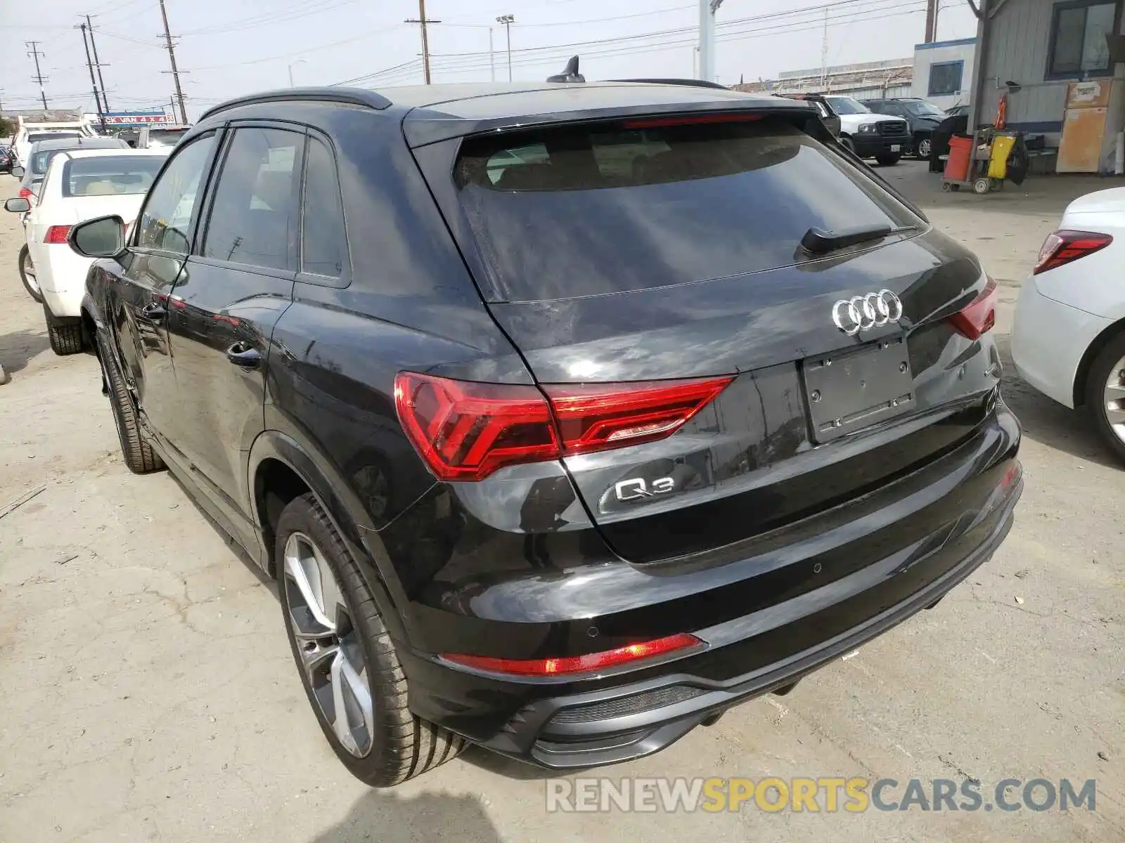 3 Фотография поврежденного автомобиля WA1EECF34M1011670 AUDI Q3 2021