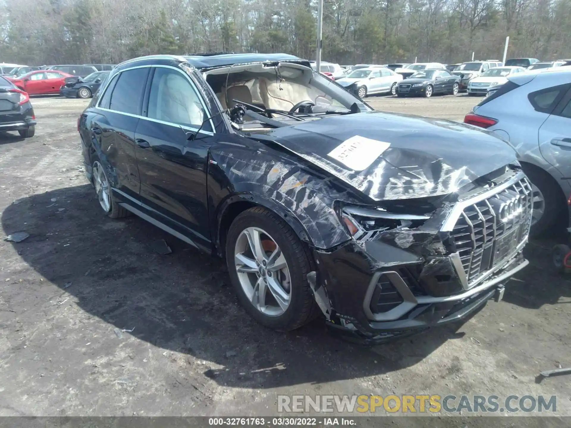 1 Photograph of a damaged car WA1EECF34M1012544 AUDI Q3 2021