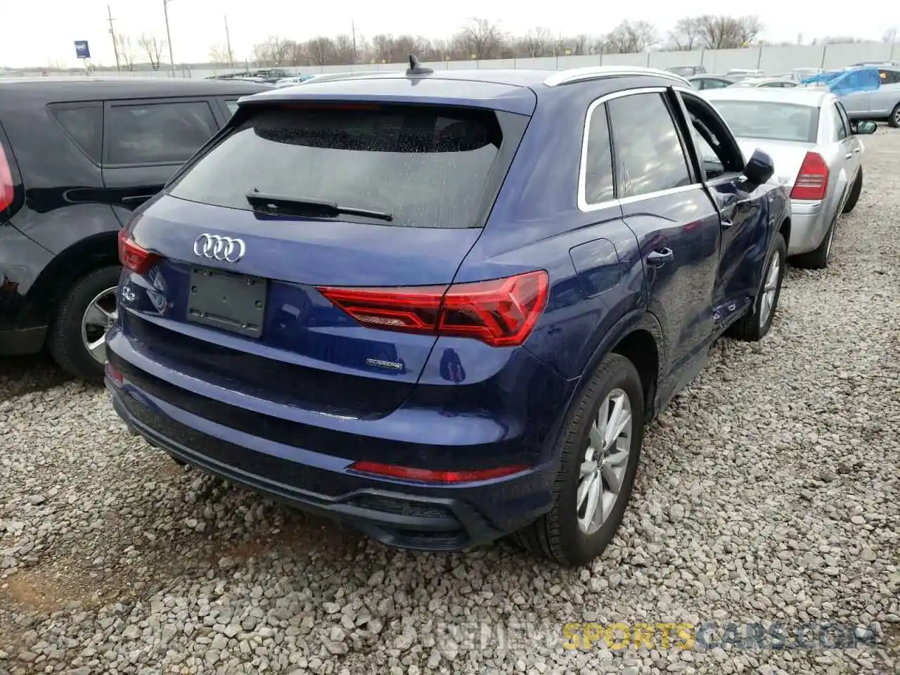 4 Фотография поврежденного автомобиля WA1EECF34M1024872 AUDI Q3 2021