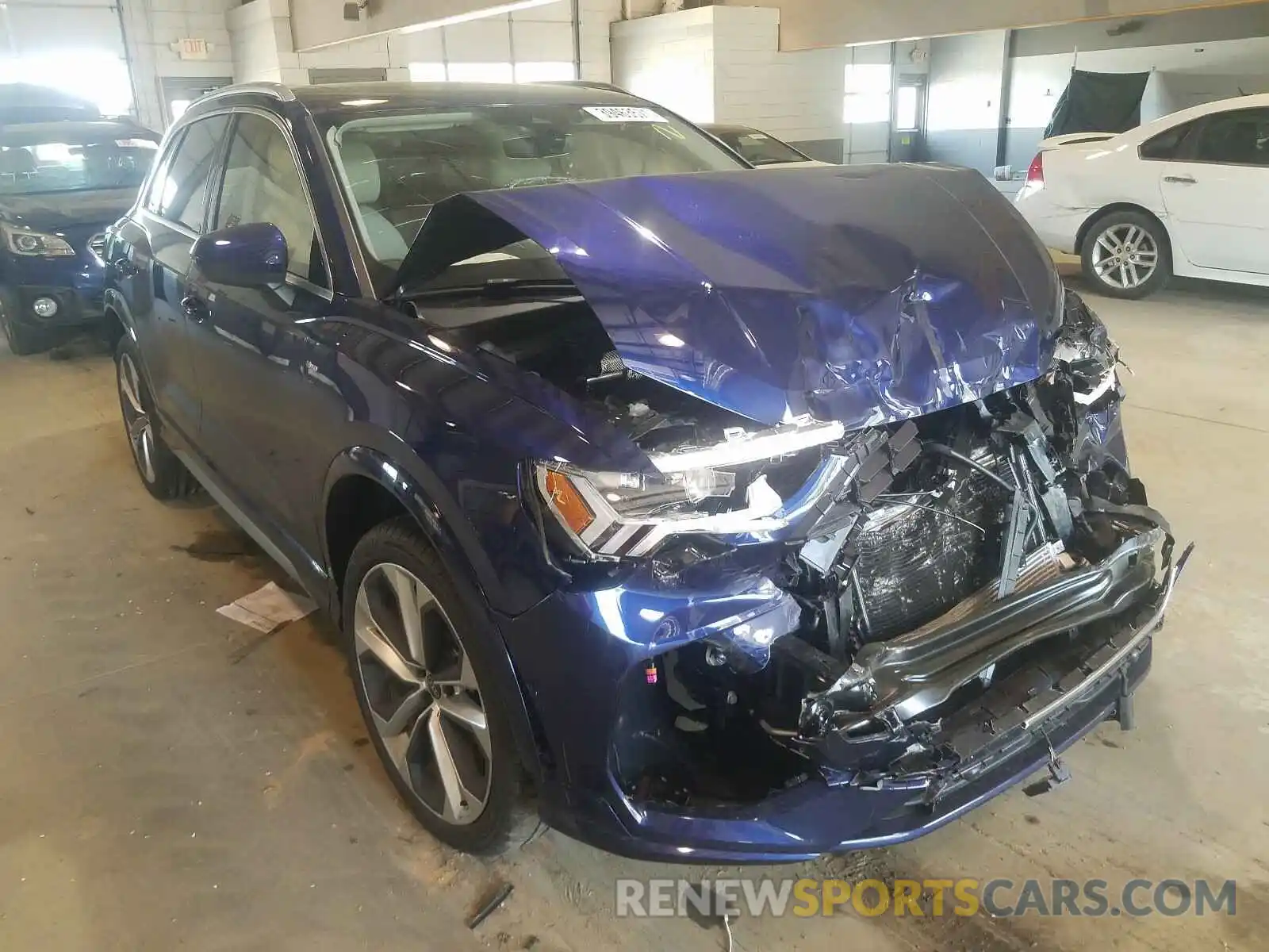 1 Photograph of a damaged car WA1EECF34M1056754 AUDI Q3 2021