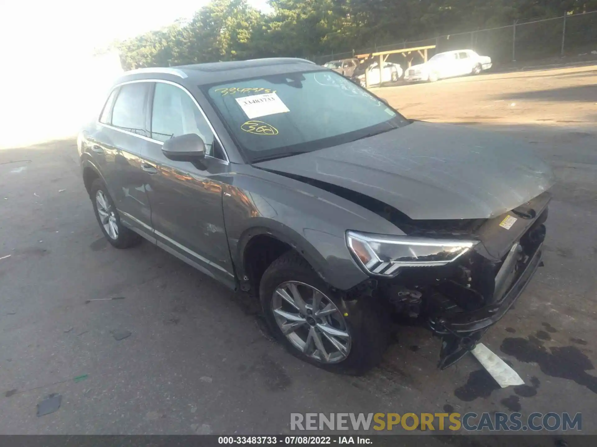 1 Photograph of a damaged car WA1EECF34M1072291 AUDI Q3 2021