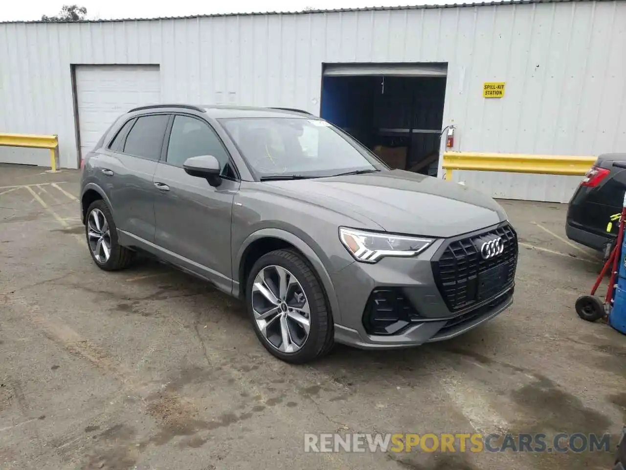 1 Фотография поврежденного автомобиля WA1EECF34M1091231 AUDI Q3 2021