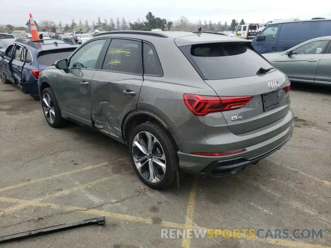 3 Photograph of a damaged car WA1EECF34M1091231 AUDI Q3 2021