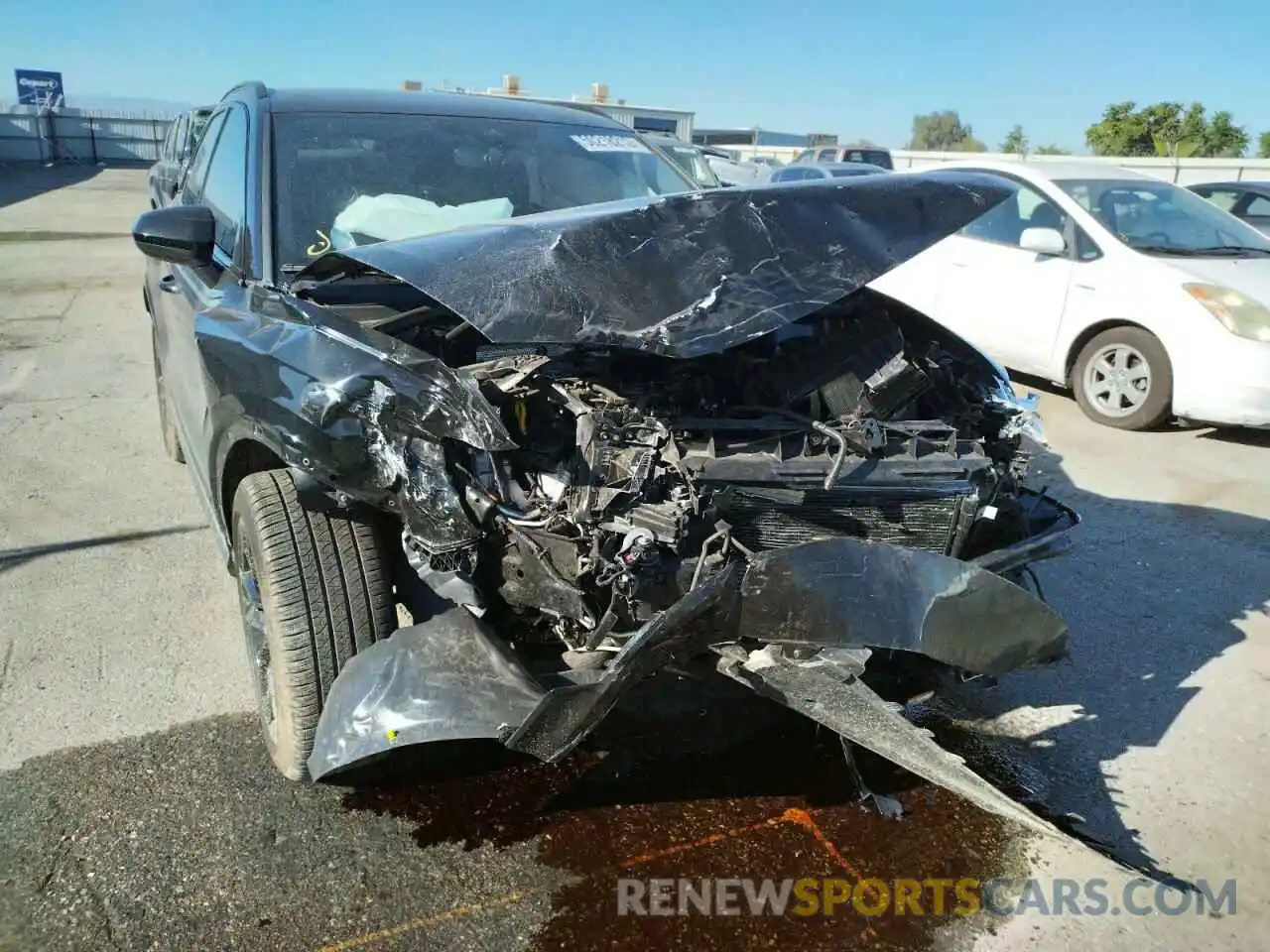 9 Photograph of a damaged car WA1EECF34M1118251 AUDI Q3 2021