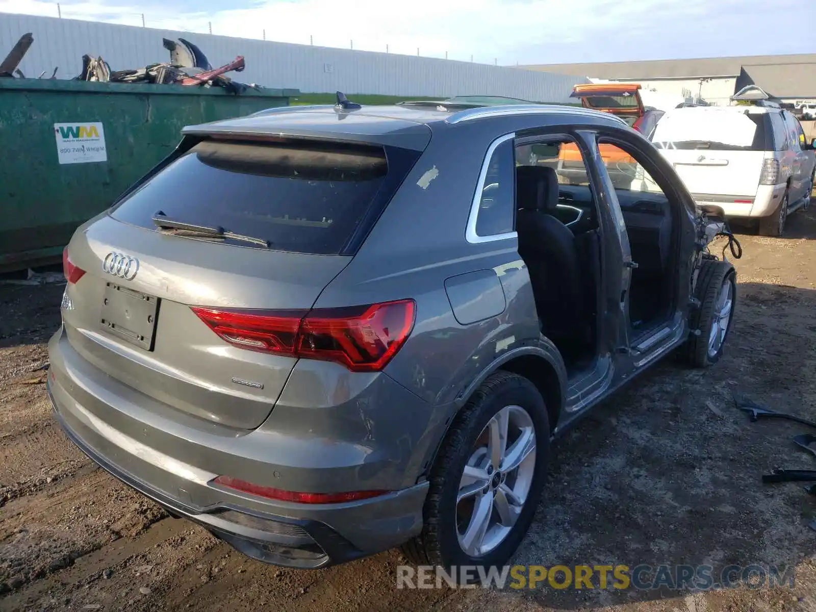 4 Фотография поврежденного автомобиля WA1EECF36M1017938 AUDI Q3 2021