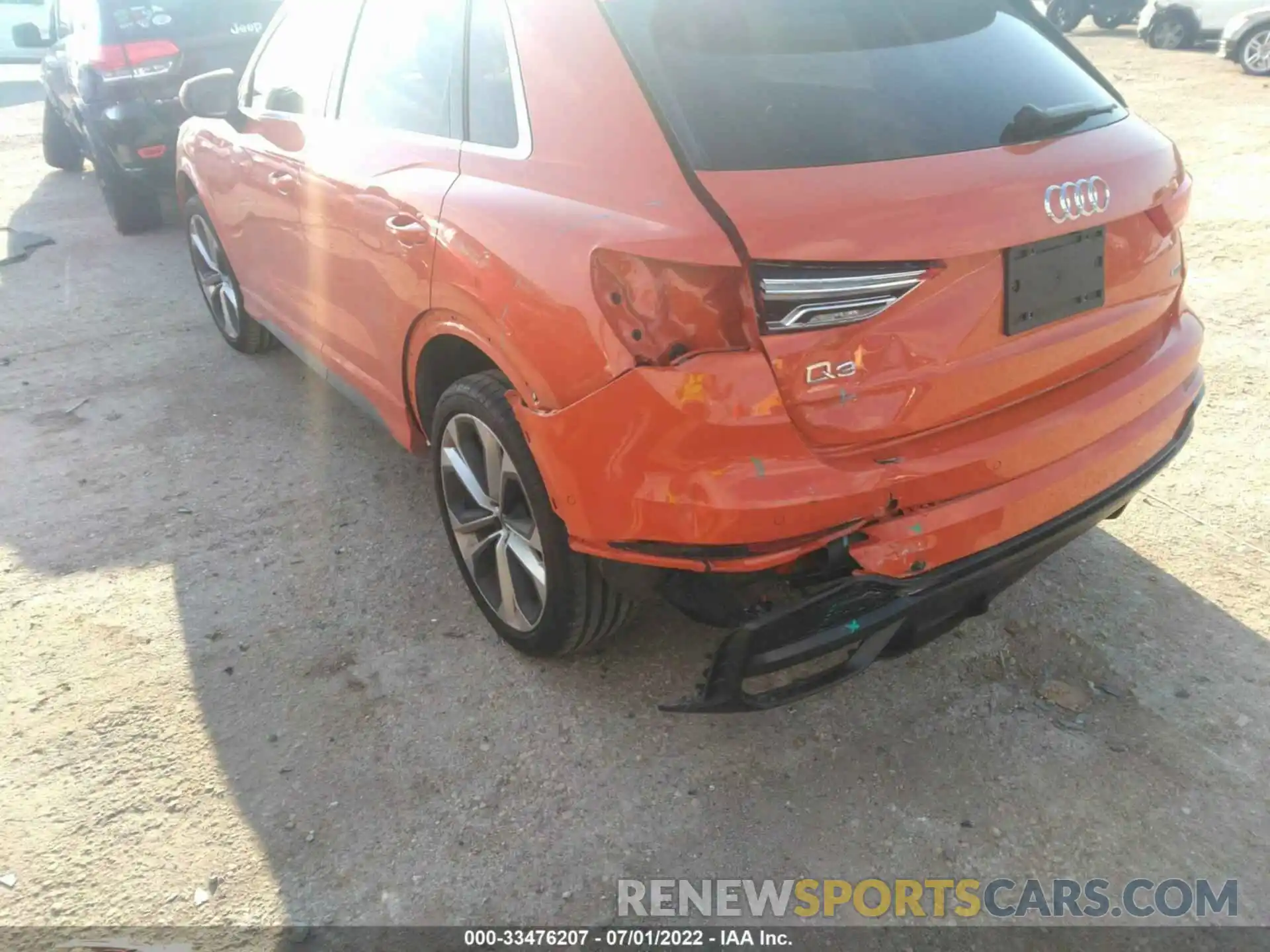 6 Photograph of a damaged car WA1EECF36M1111494 AUDI Q3 2021