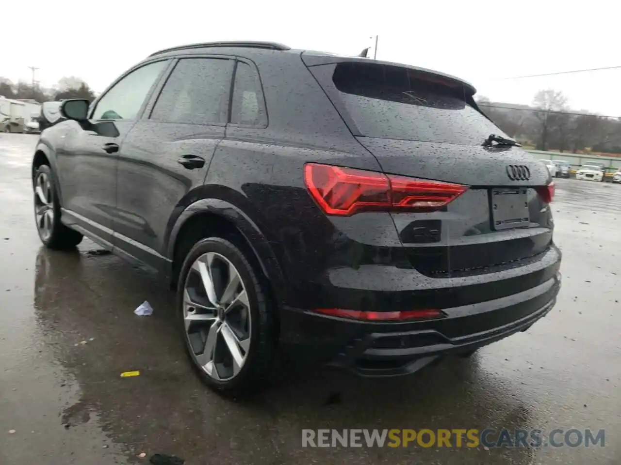 3 Фотография поврежденного автомобиля WA1EECF36M1112211 AUDI Q3 2021