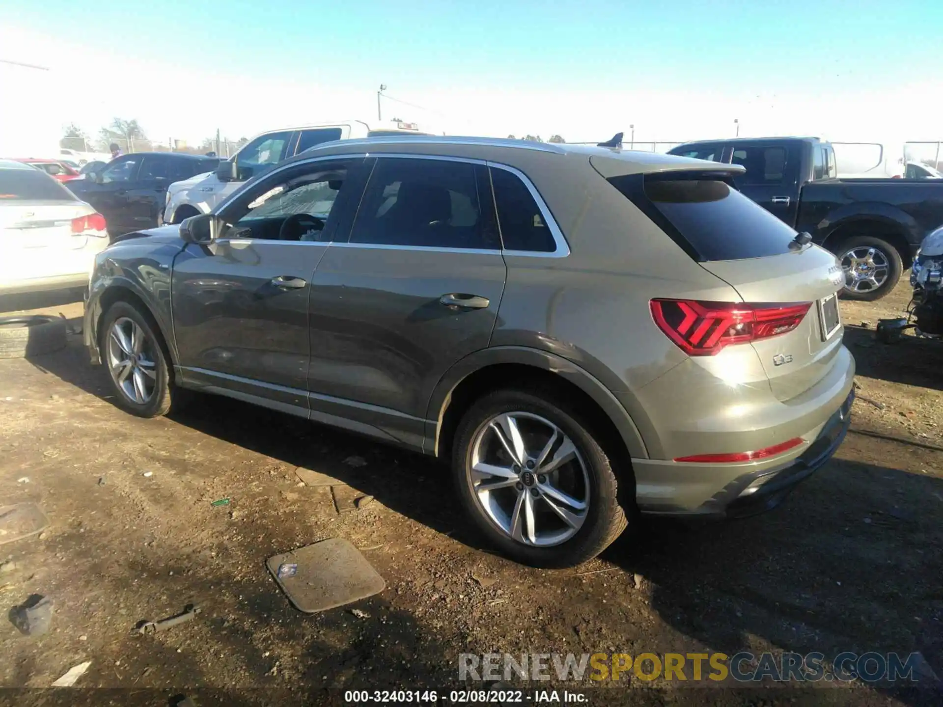 3 Photograph of a damaged car WA1EECF37M1056635 AUDI Q3 2021