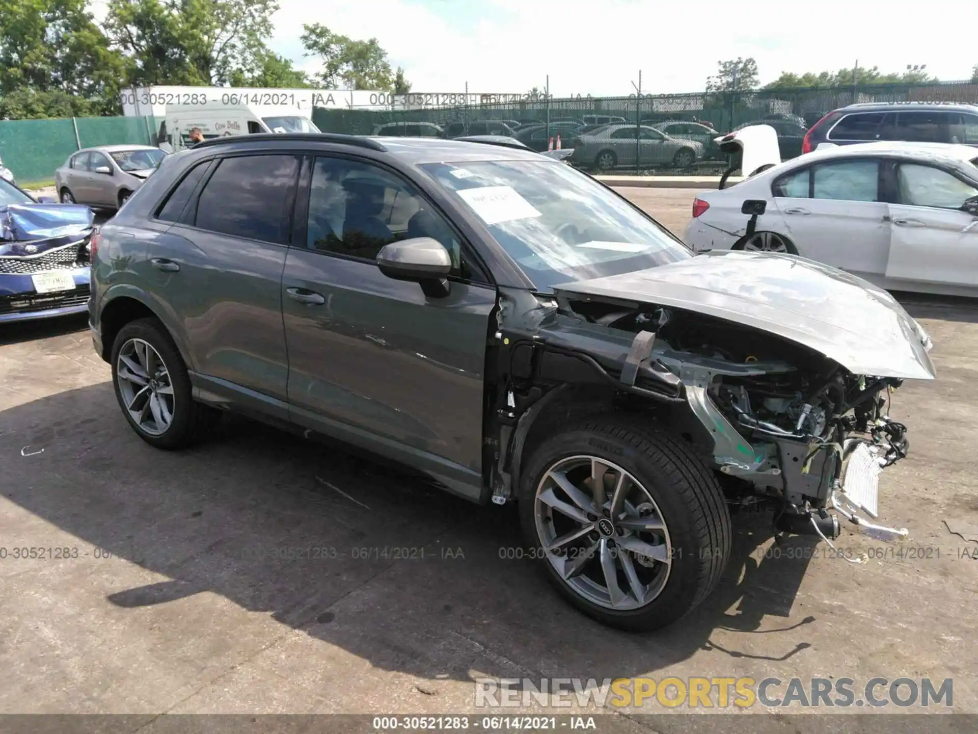 1 Photograph of a damaged car WA1EECF38M1124098 AUDI Q3 2021