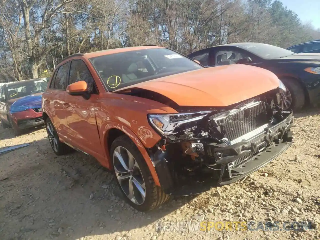 1 Photograph of a damaged car WA1EECF38M1153195 AUDI Q3 2021