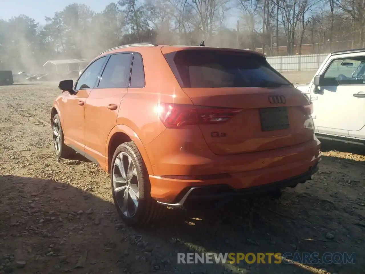 3 Photograph of a damaged car WA1EECF38M1153195 AUDI Q3 2021