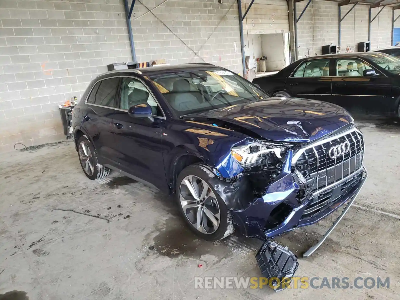 1 Photograph of a damaged car WA1EECF39M1001426 AUDI Q3 2021