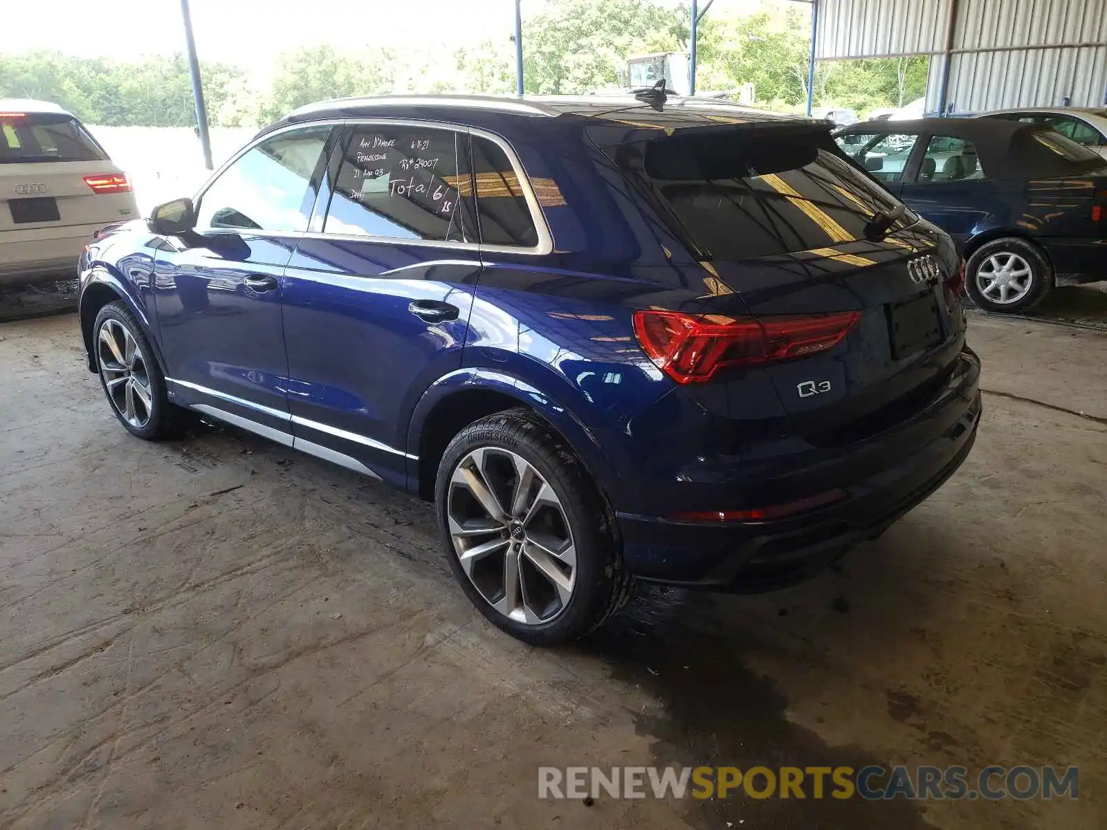 3 Фотография поврежденного автомобиля WA1EECF39M1001426 AUDI Q3 2021