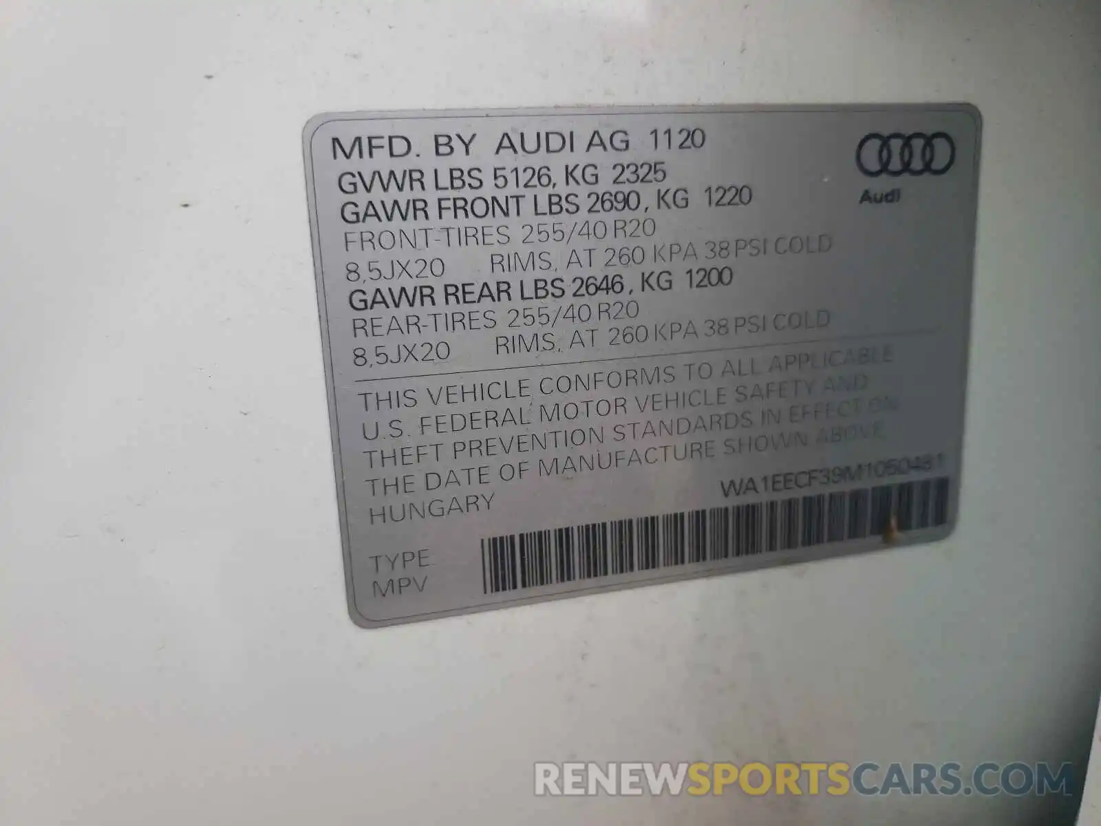 10 Photograph of a damaged car WA1EECF39M1050481 AUDI Q3 2021