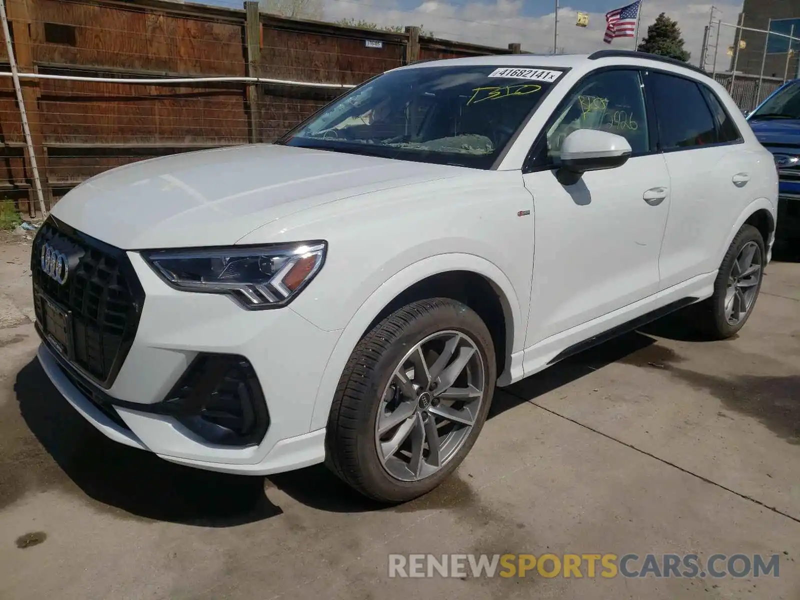 2 Photograph of a damaged car WA1EECF3XM1043426 AUDI Q3 2021