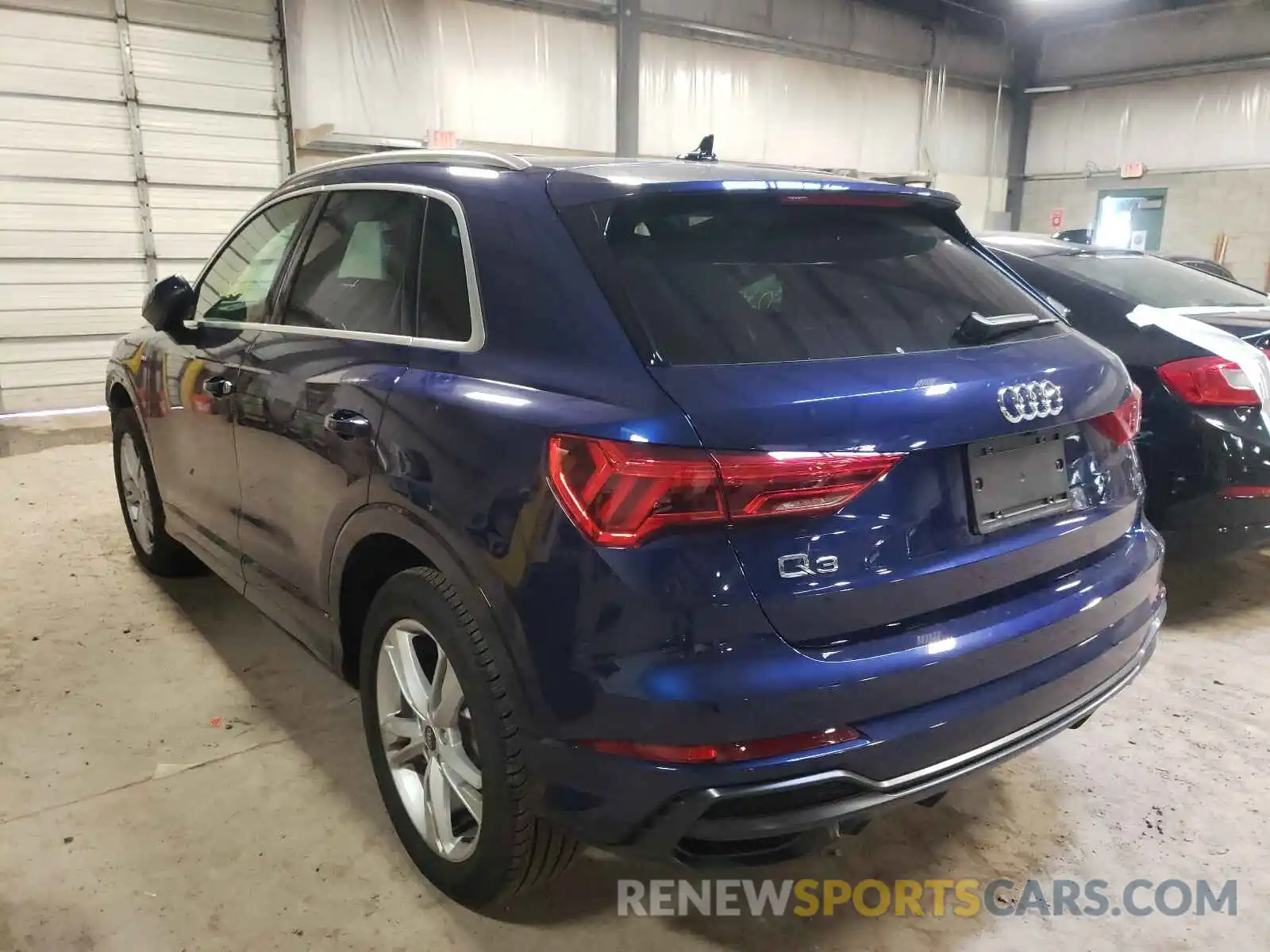 3 Фотография поврежденного автомобиля WA1EECF3XM1052689 AUDI Q3 2021