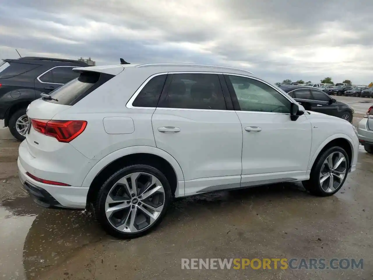 3 Фотография поврежденного автомобиля WA1EECF3XM1069511 AUDI Q3 2021