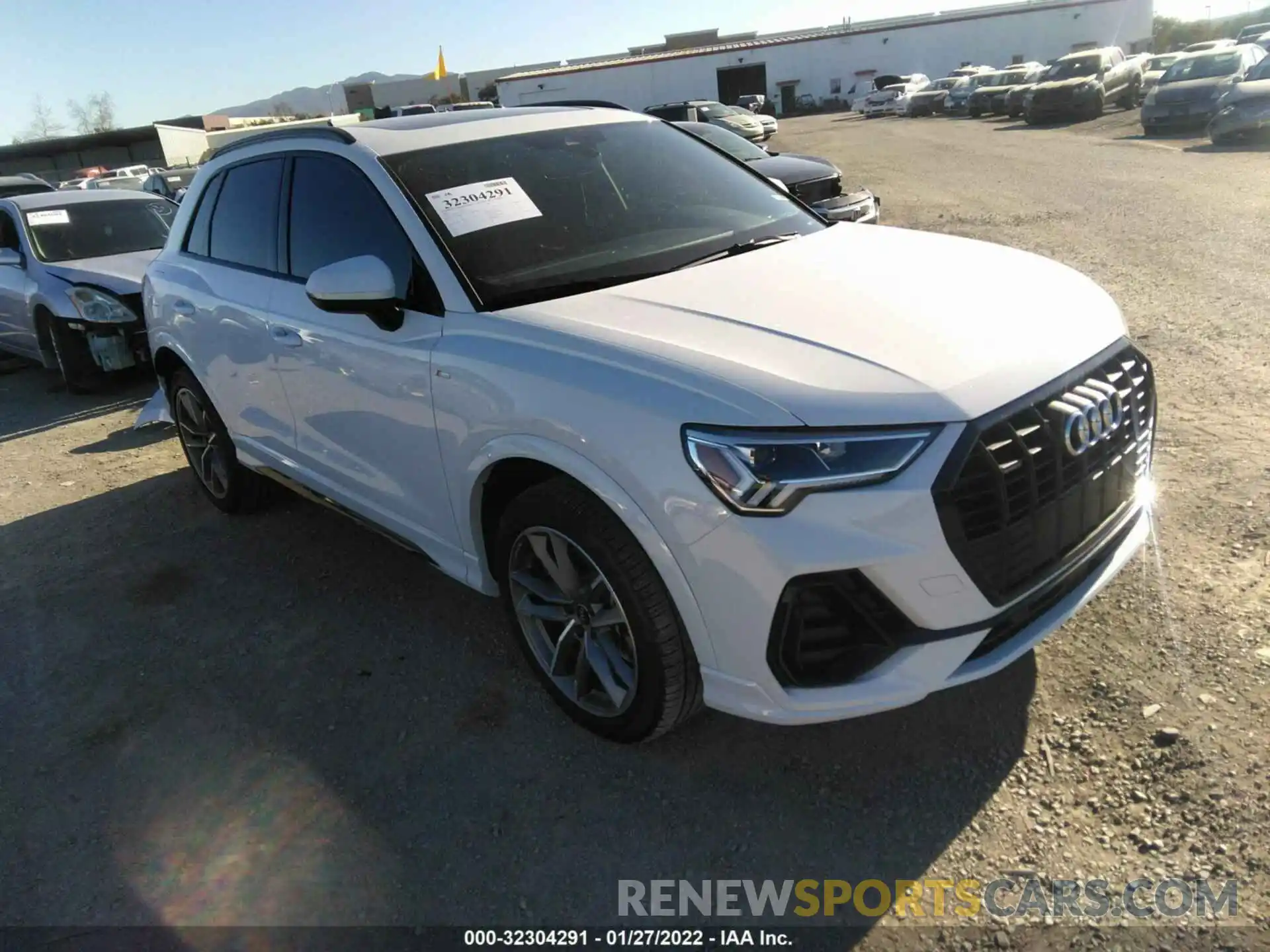 1 Фотография поврежденного автомобиля WA1EECF3XM1125480 AUDI Q3 2021