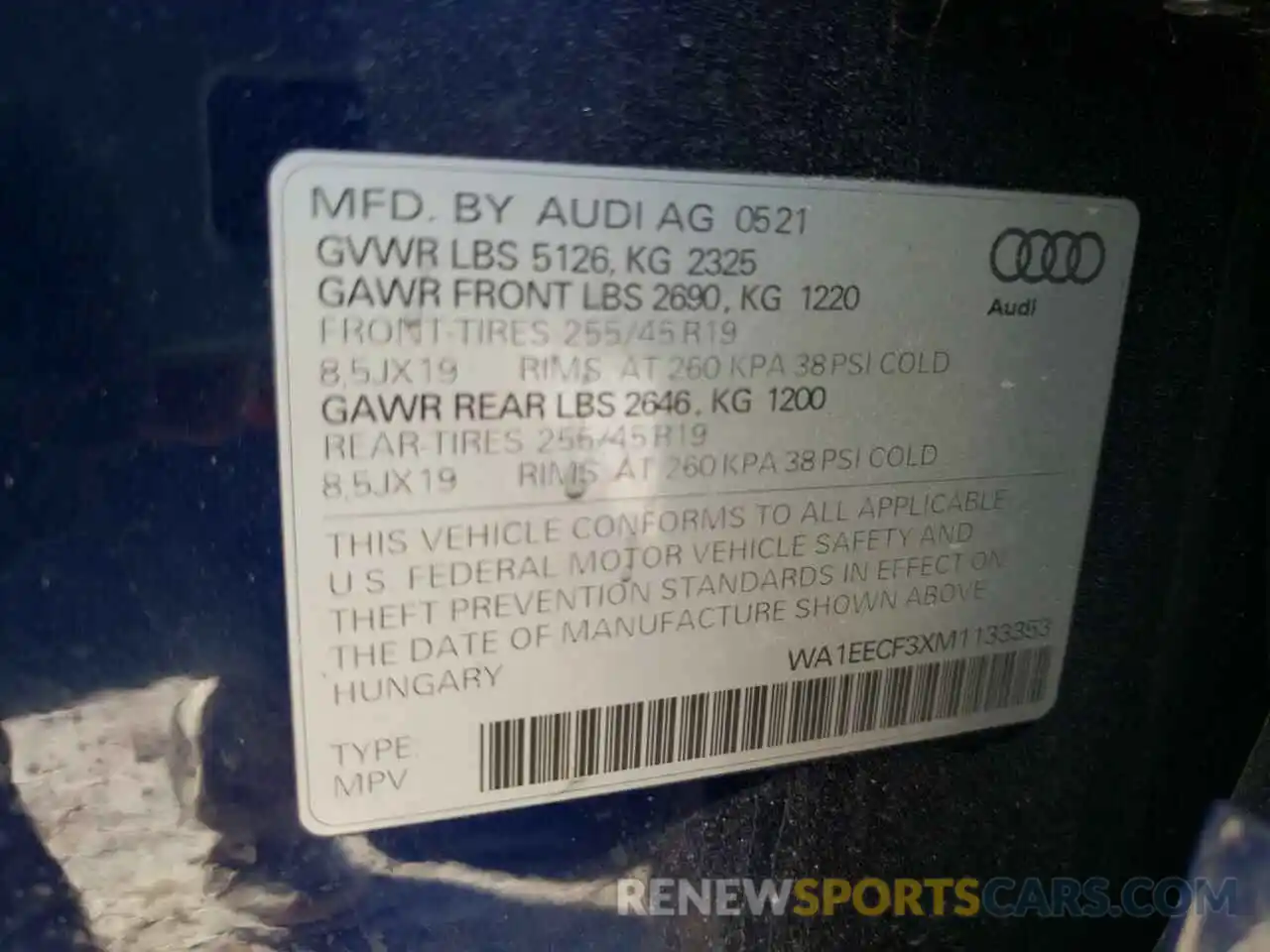 10 Photograph of a damaged car WA1EECF3XM1133353 AUDI Q3 2021