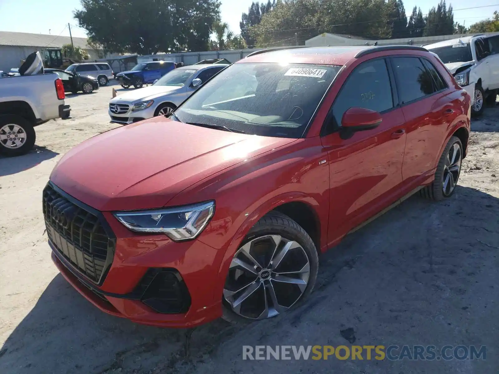 2 Photograph of a damaged car WA1EECF3XM1140495 AUDI Q3 2021