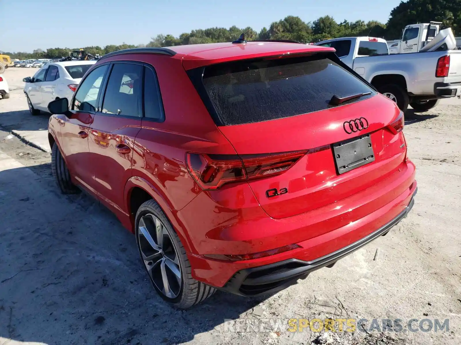 3 Photograph of a damaged car WA1EECF3XM1140495 AUDI Q3 2021