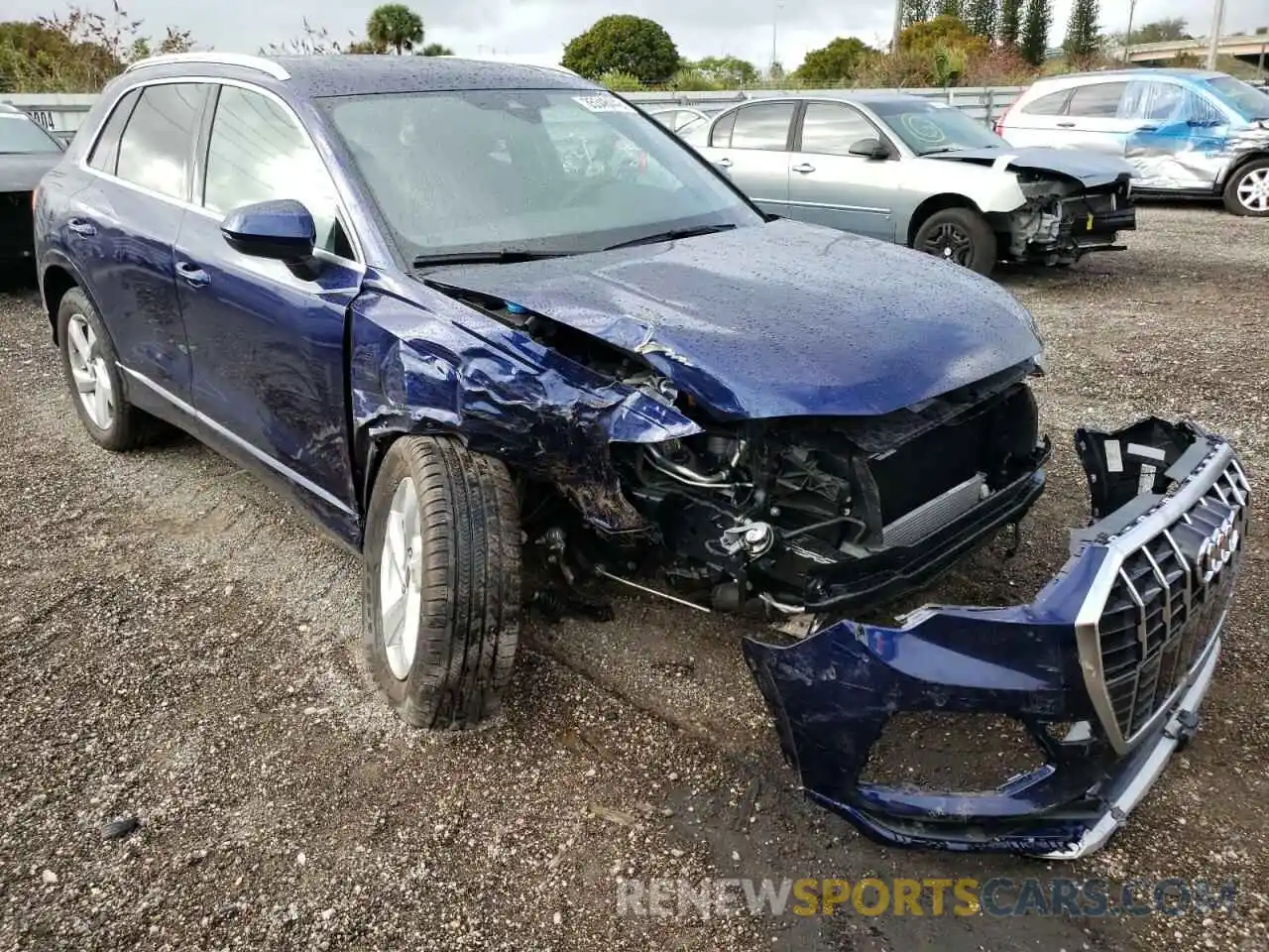 1 Photograph of a damaged car WA1AUCF30N1001544 AUDI Q3 2022