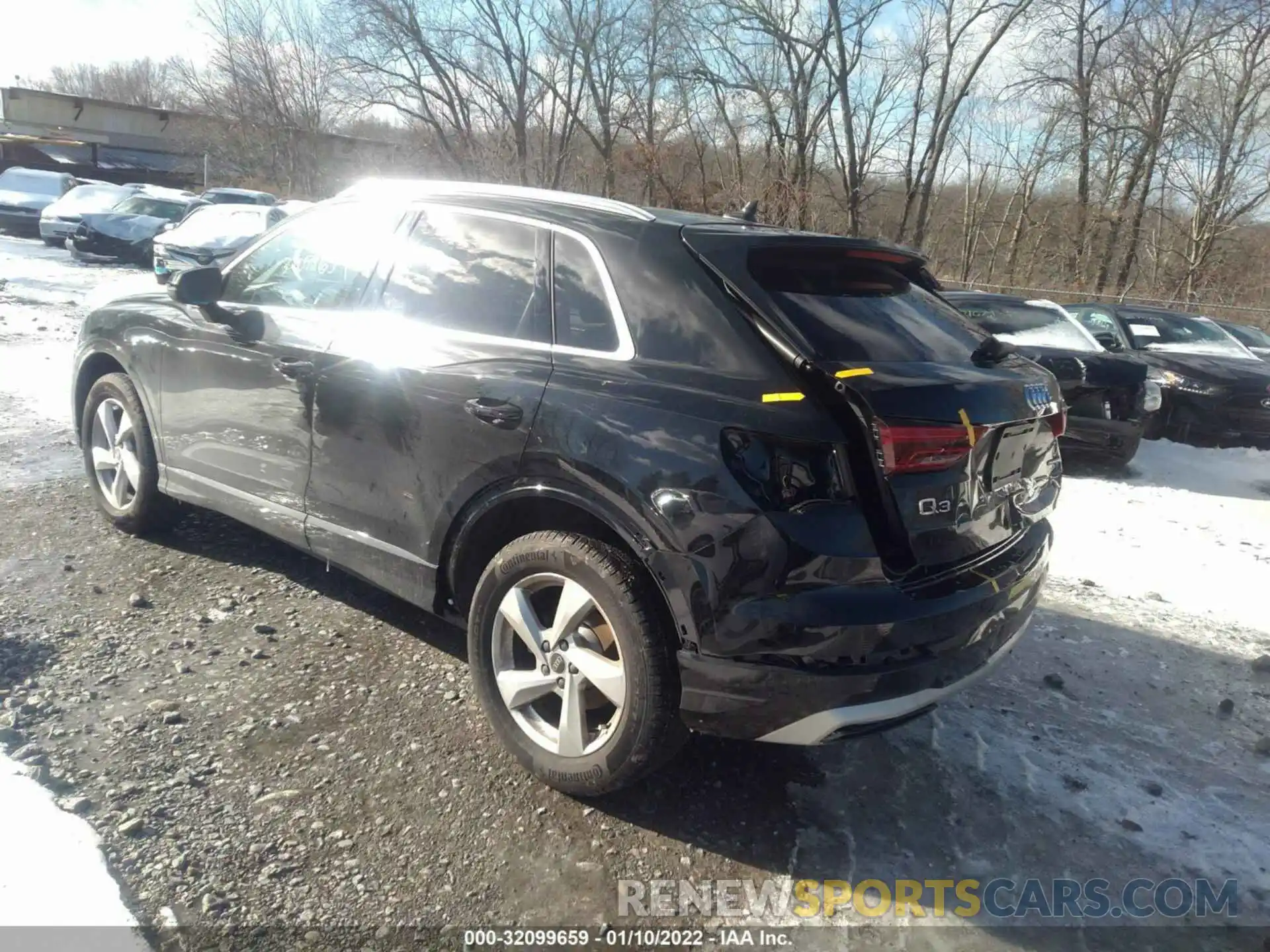 3 Photograph of a damaged car WA1AUCF30N1002371 AUDI Q3 2022