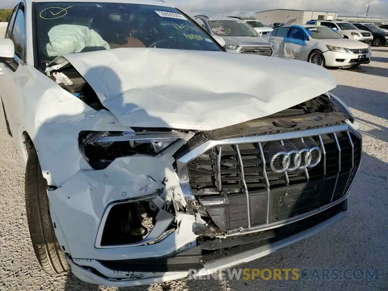 9 Photograph of a damaged car WA1AUCF30N1003049 AUDI Q3 2022