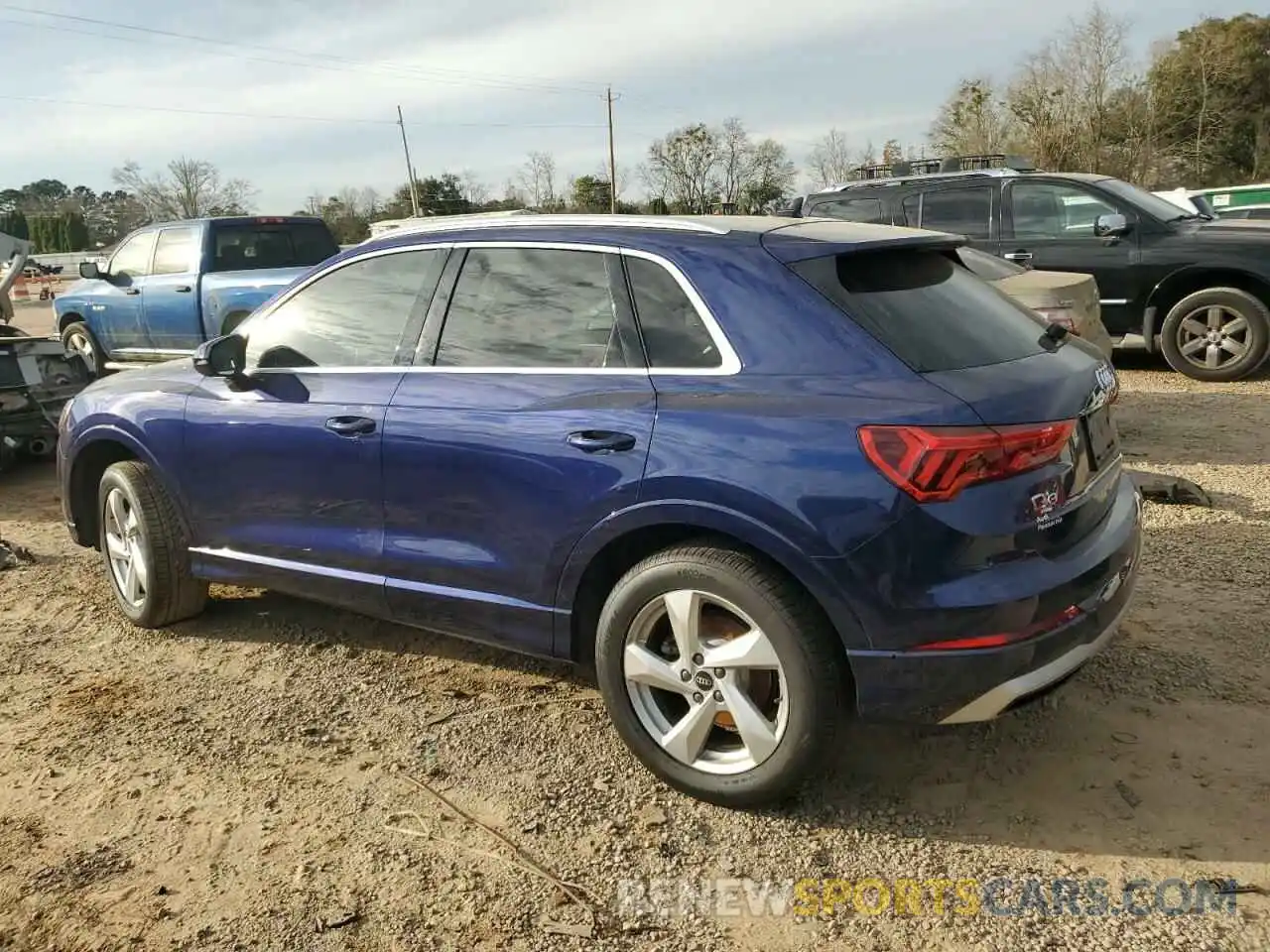 2 Photograph of a damaged car WA1AUCF30N1005111 AUDI Q3 2022