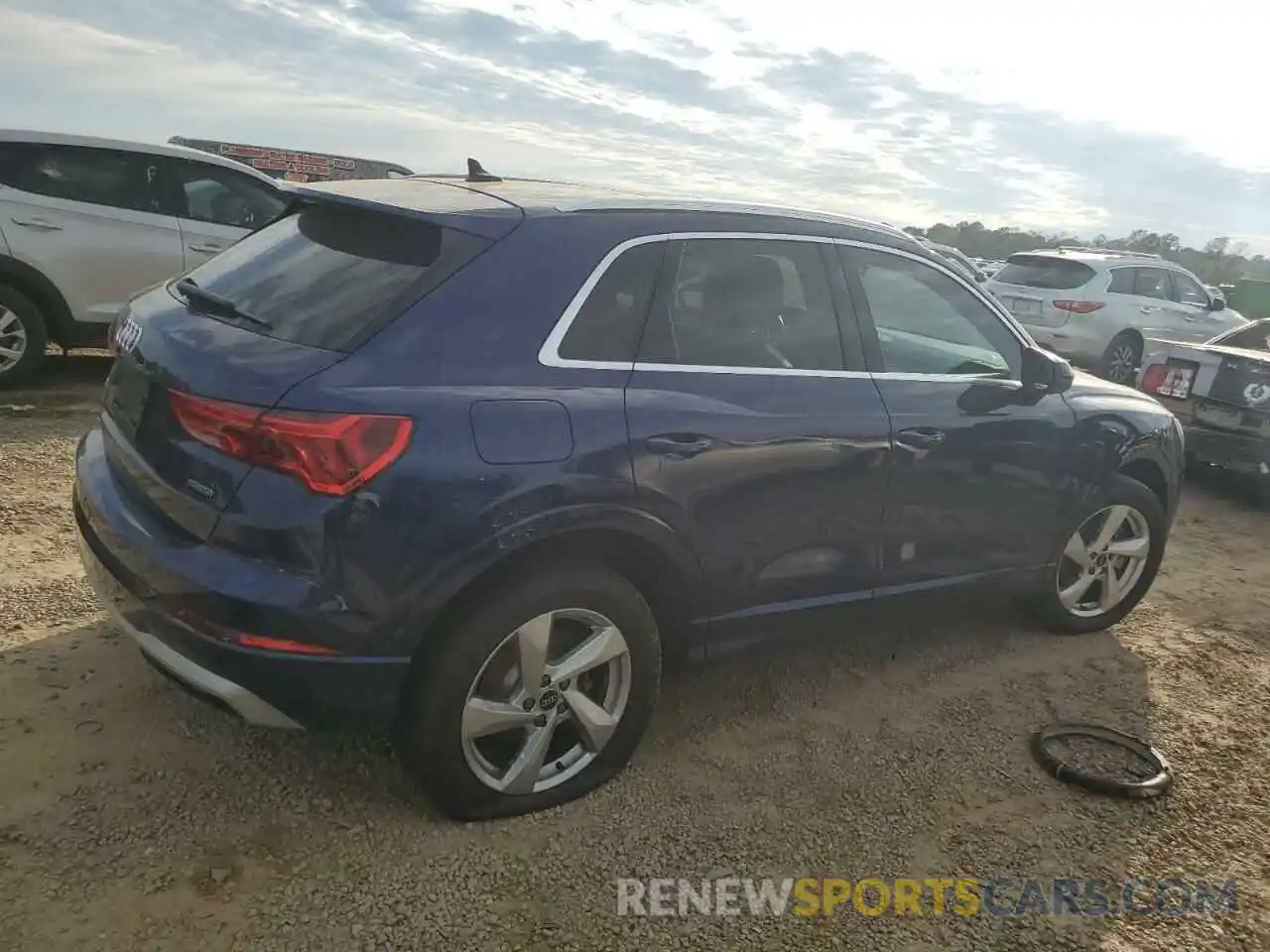 3 Photograph of a damaged car WA1AUCF30N1005111 AUDI Q3 2022